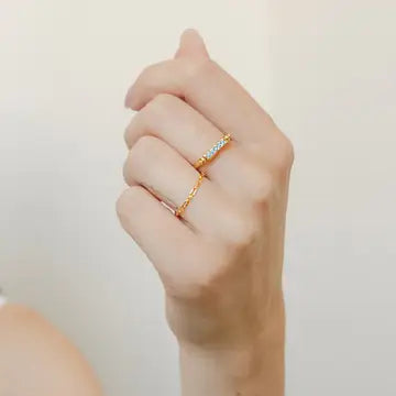 Honeycat Jewelry | Gold Fidget Bar Ring