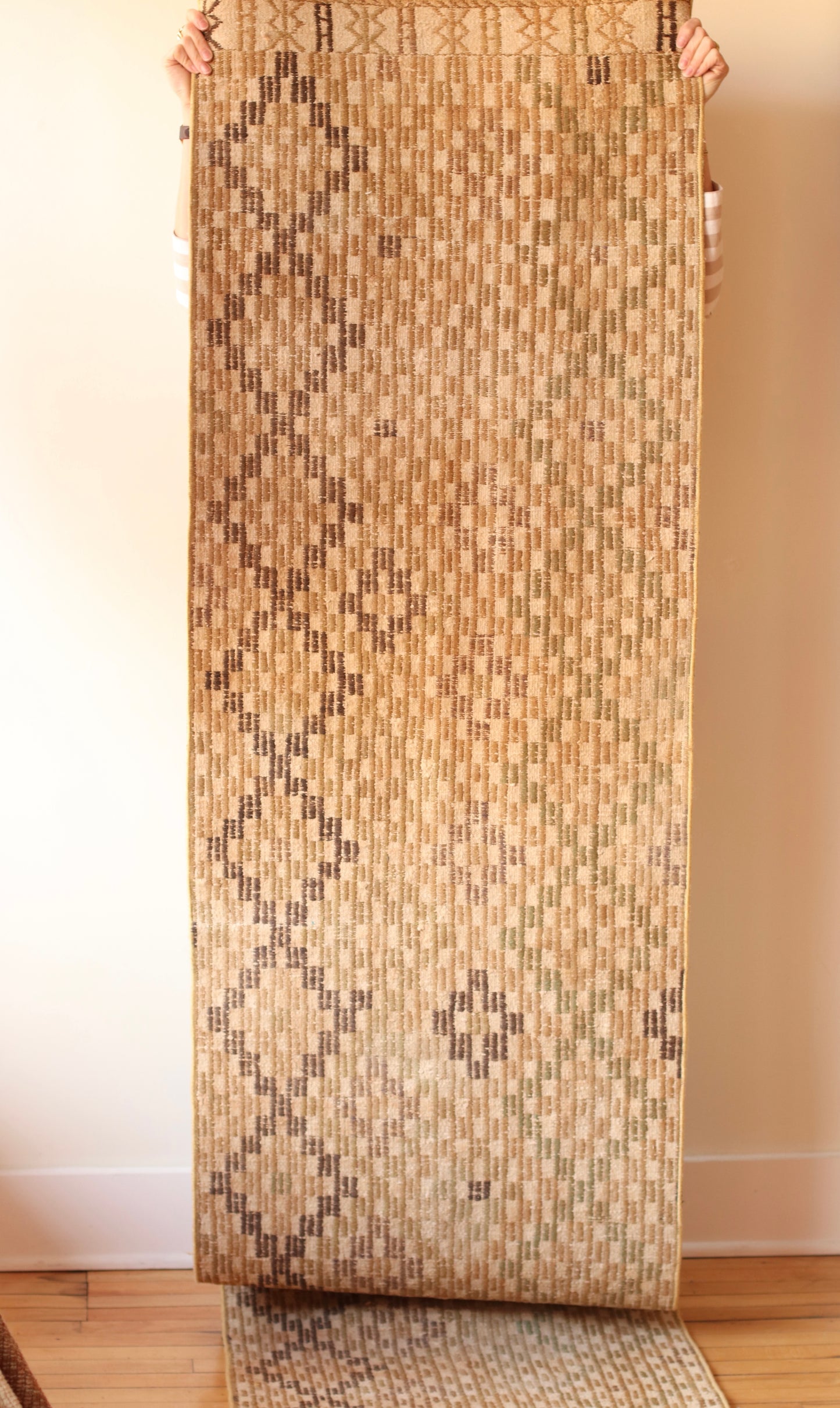 Turkish Runner Rug in Neutrals, RUG073