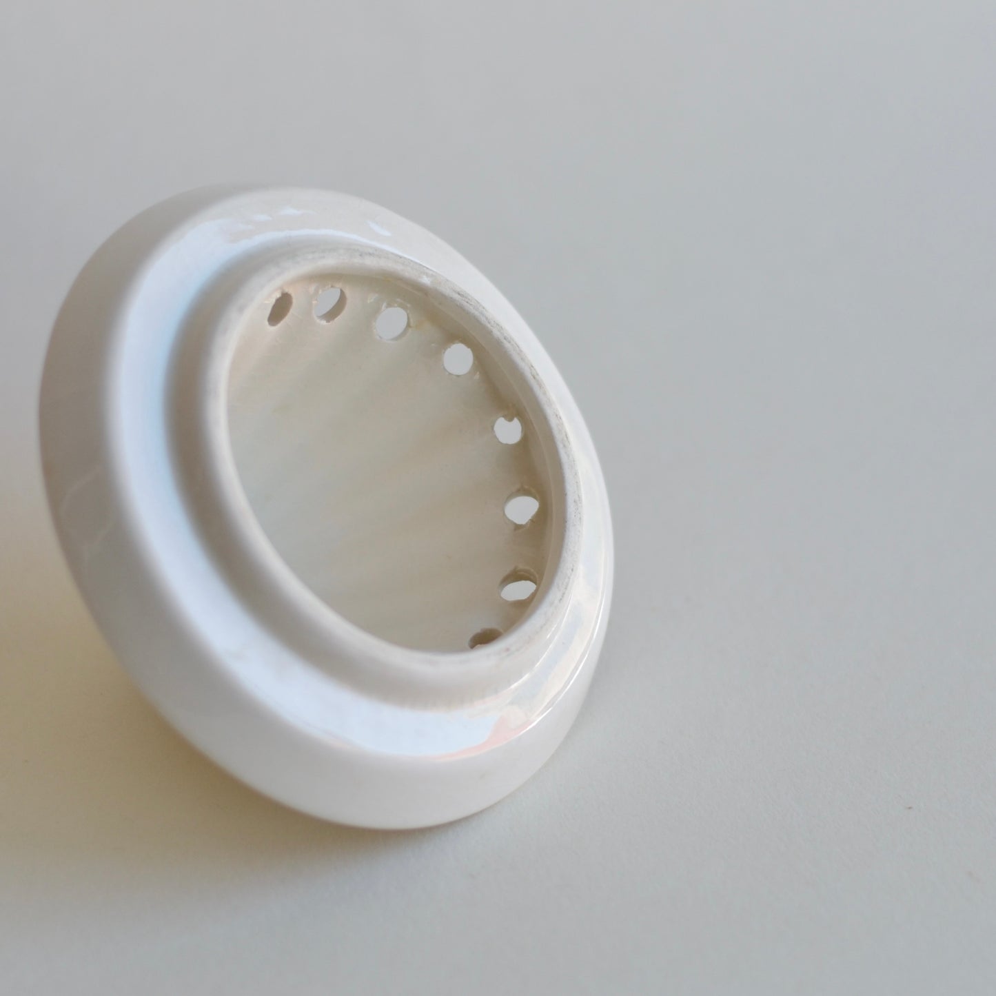 White Ceramic Citrus Juicer