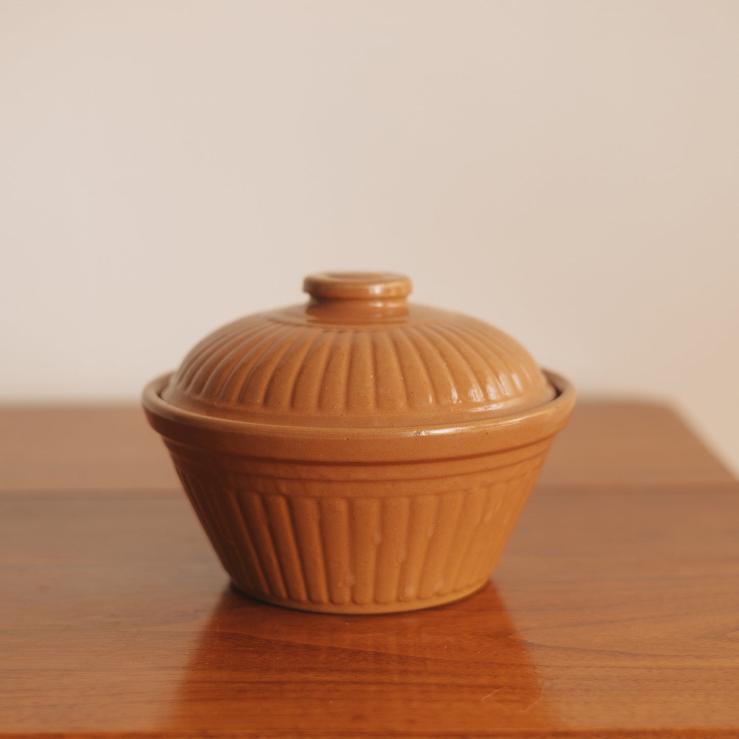 Petit Lidded Crock