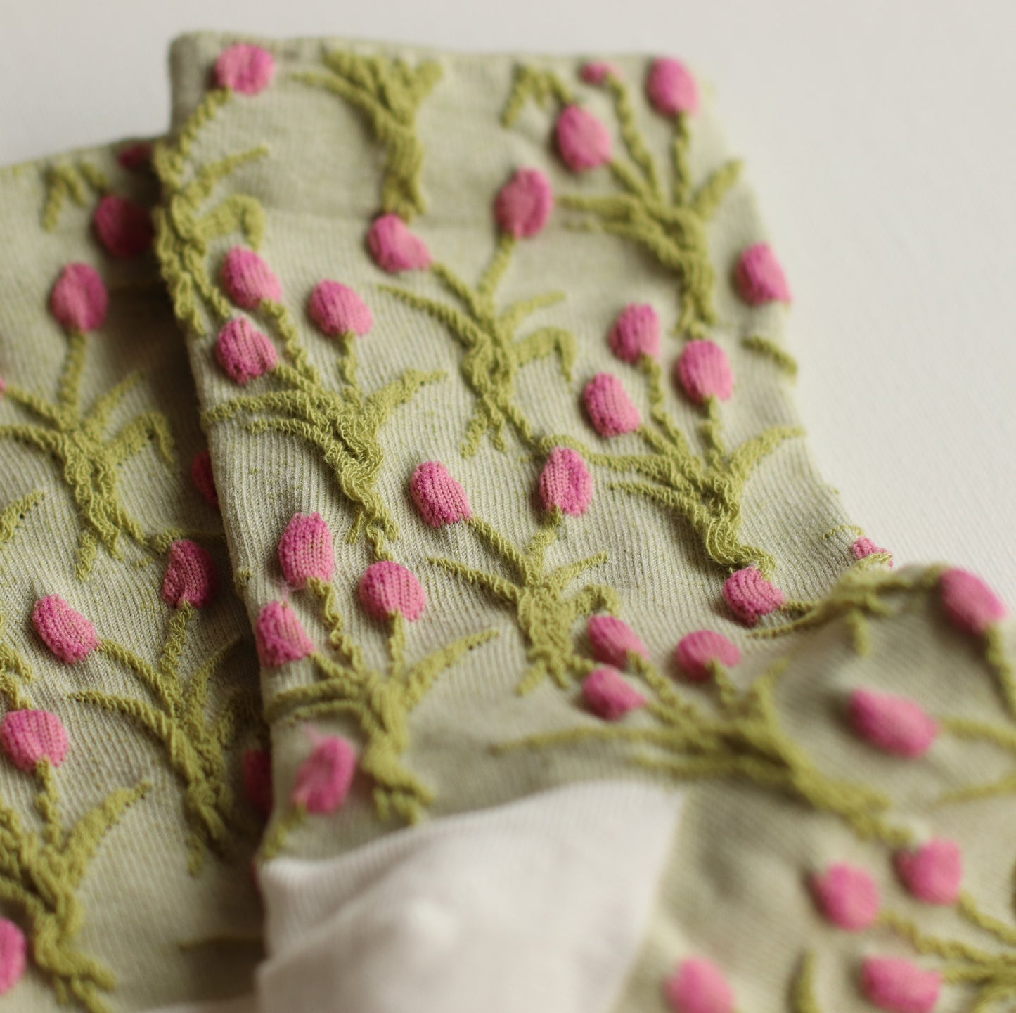 Tiepology | Vintage Tulip Casual Sock, Purple and Sage