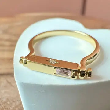 Honeycat Jewelry | Gold Fidget Bar Ring