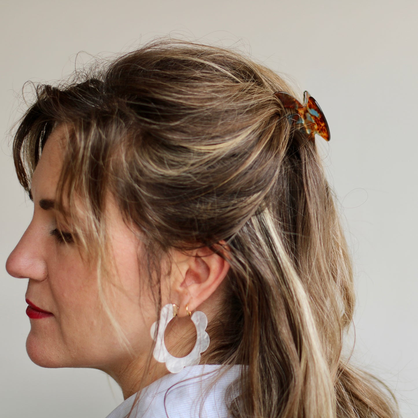 Claw Hair Clip in Teal Tortoise
