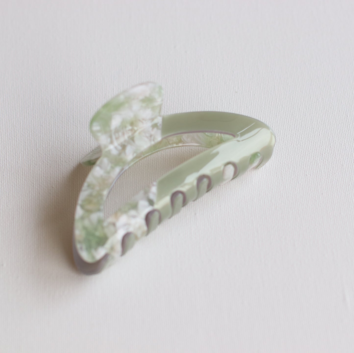 Anarchy | Cut Out Arch Hair Clip in Seafoam Green