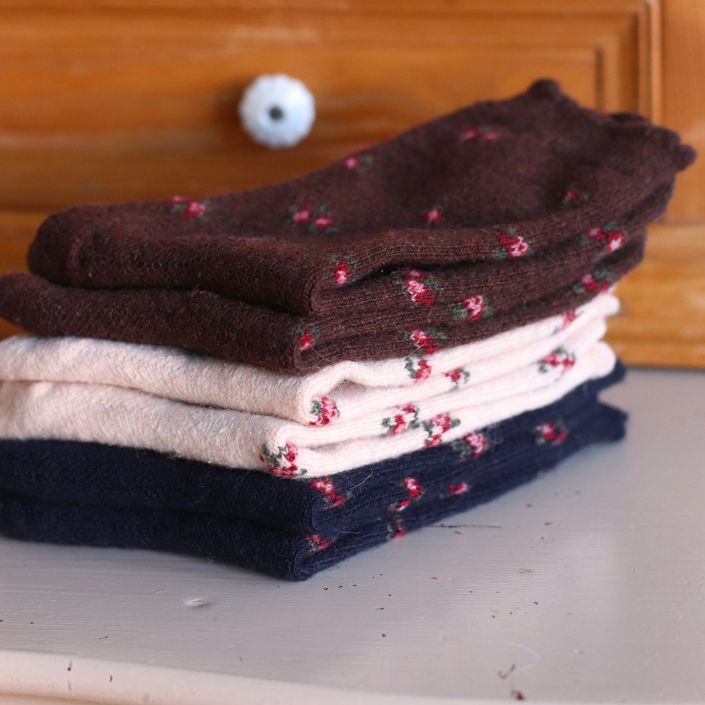 Dune Socks | Extra Soft Tiny Floral Socks, Cream