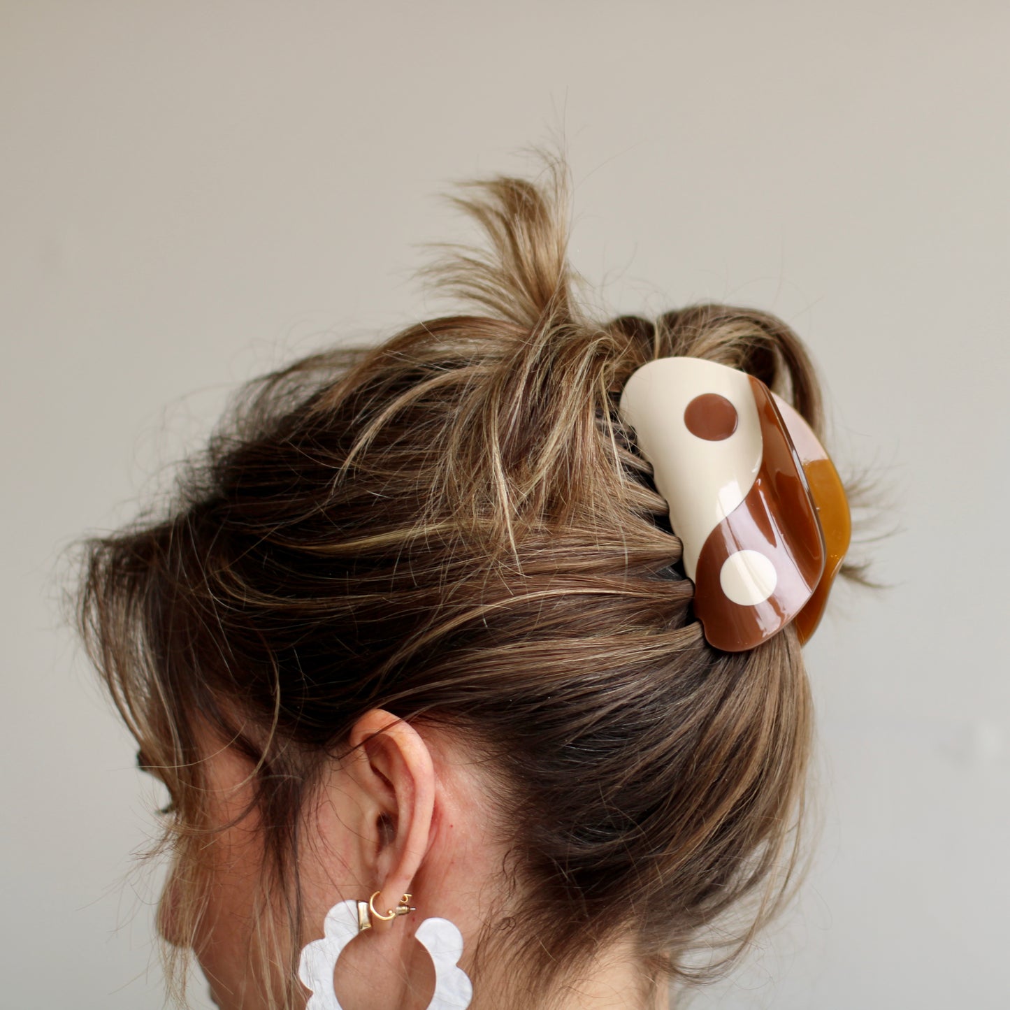 Yin Yang Claw Hair Clip, choose your color