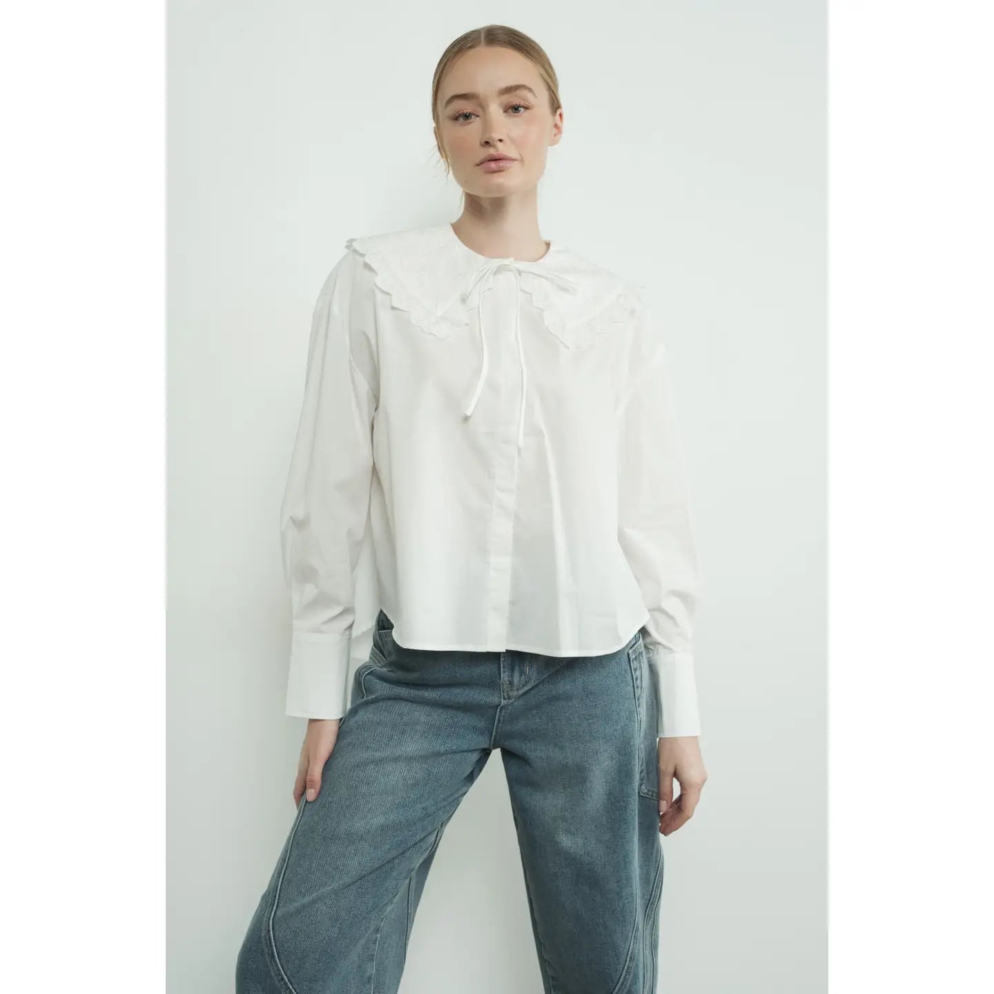 Aaron and Amber | Embroidered Peter Pan Collar Blouse