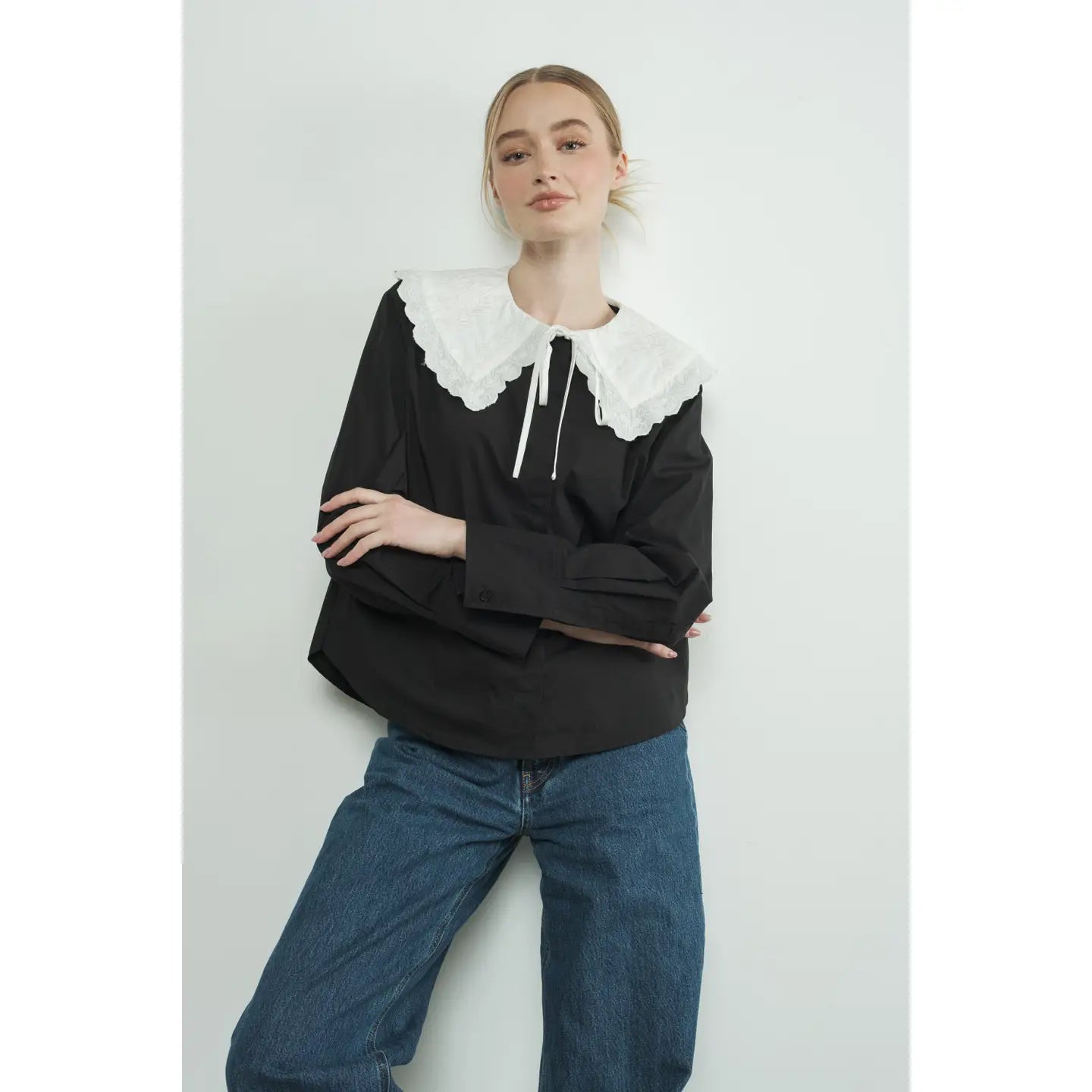 Aaron and Amber | Embroidered Peter Pan Collar Blouse