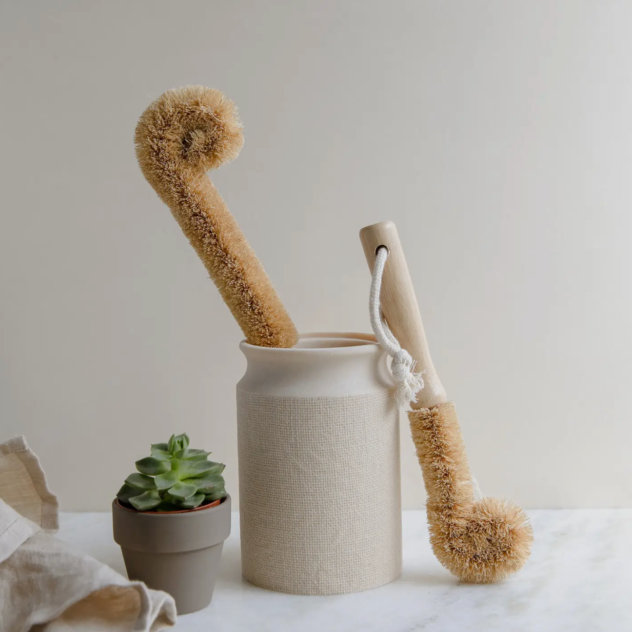 Me Mother Earth | Coconut Fiber Bottle Brush Cleaner