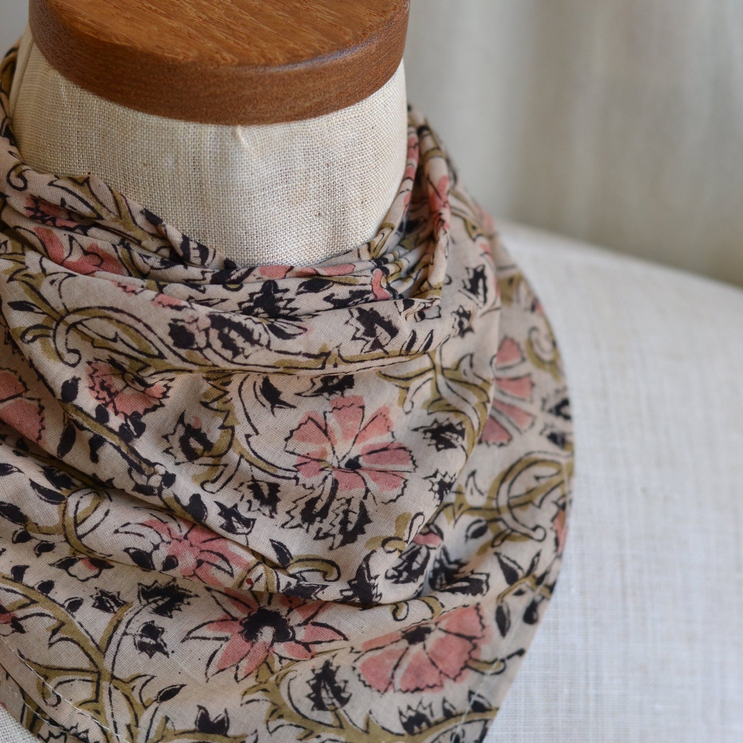 White Lotus Fashions | Kalamkari Cotton Bandana-Blossom Breeze