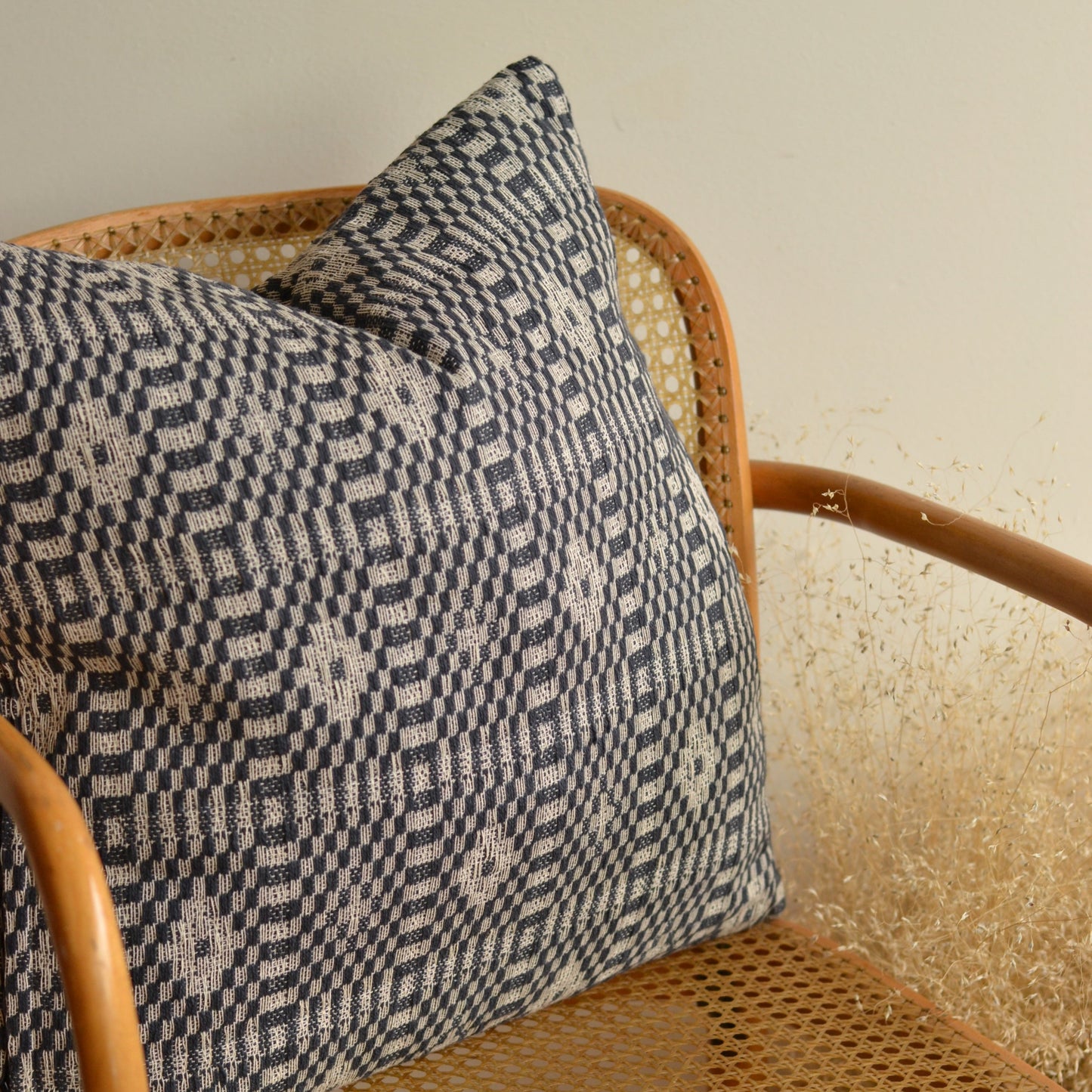 Kathy | Navy Diamond Patterned Pillow