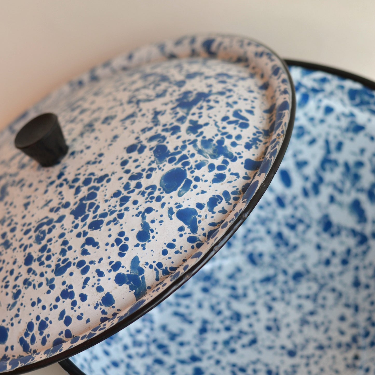 Blue and White Splattered, Lidded Enamel Pot