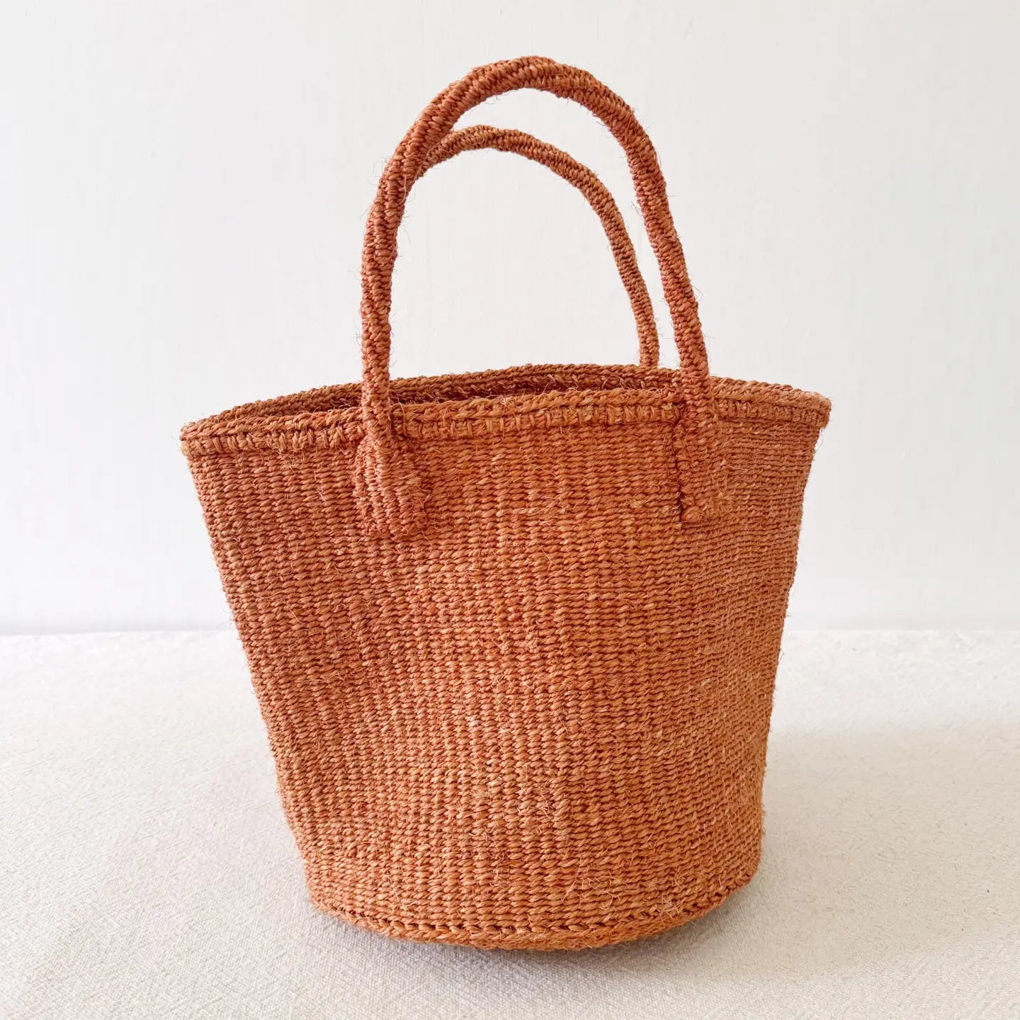 Amsha | Medium Sisal Tote, Canyon