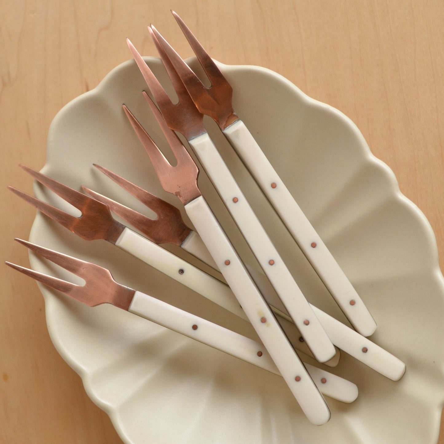 Karma | Ivory Resin Appetizer Fork