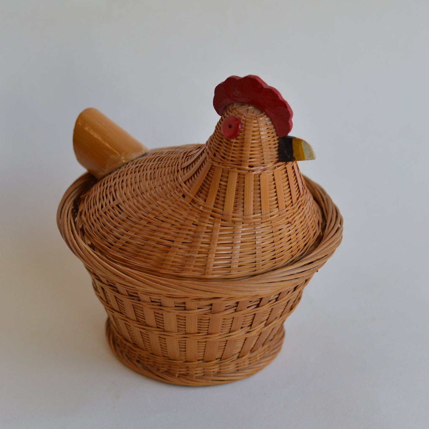 Lidded Wicker Chicken Basket