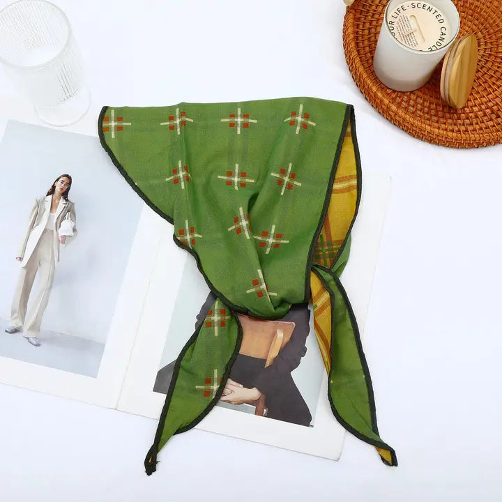 Dune Accessories | Vintage Style Plaid Triangle Bandana, Green