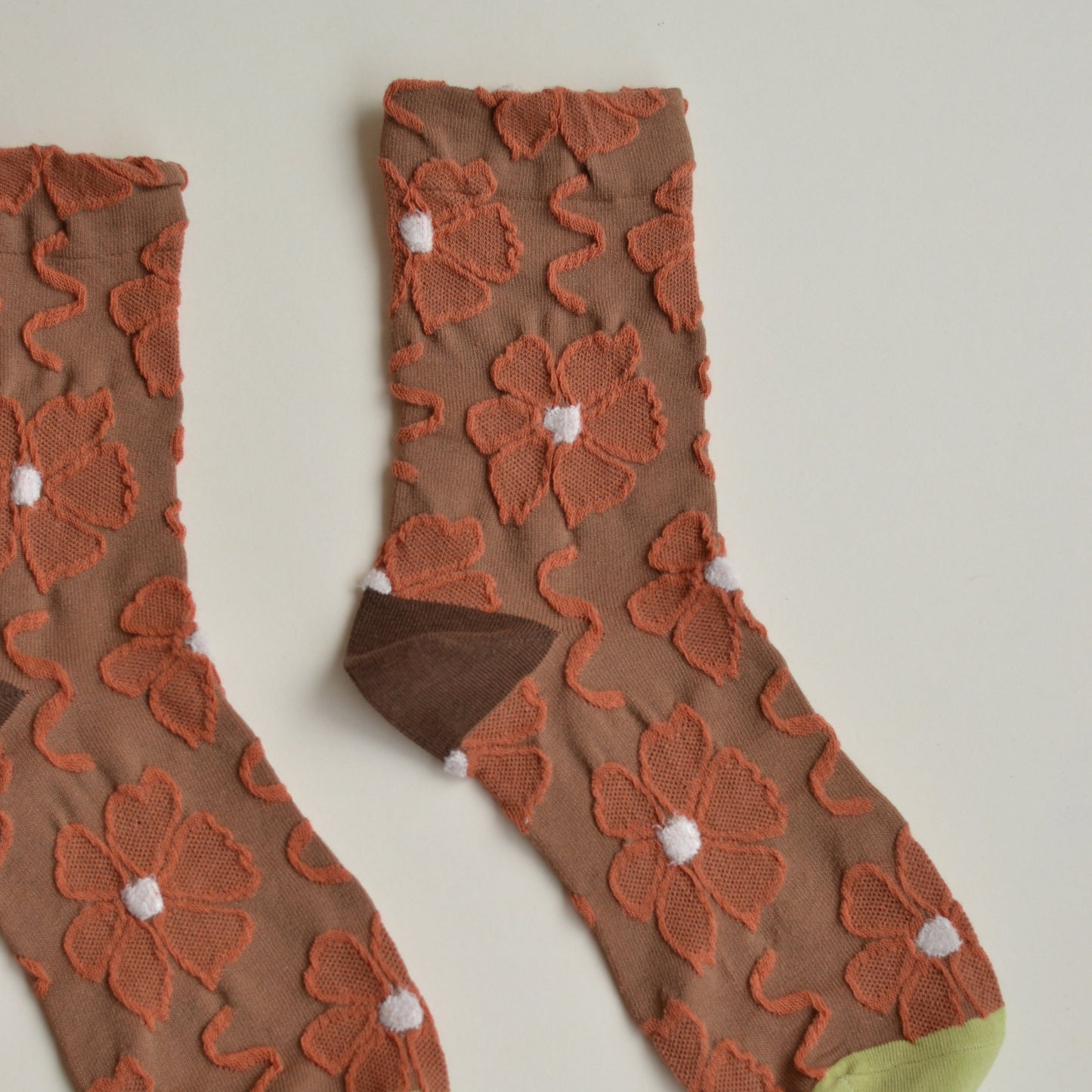 Fall Socks | Brown Embossed Floral with Green Toe