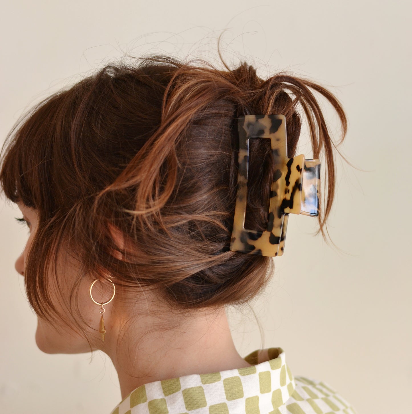 Love Lina | Betty JUMBO Hair Clip, Blonde Tortoise
