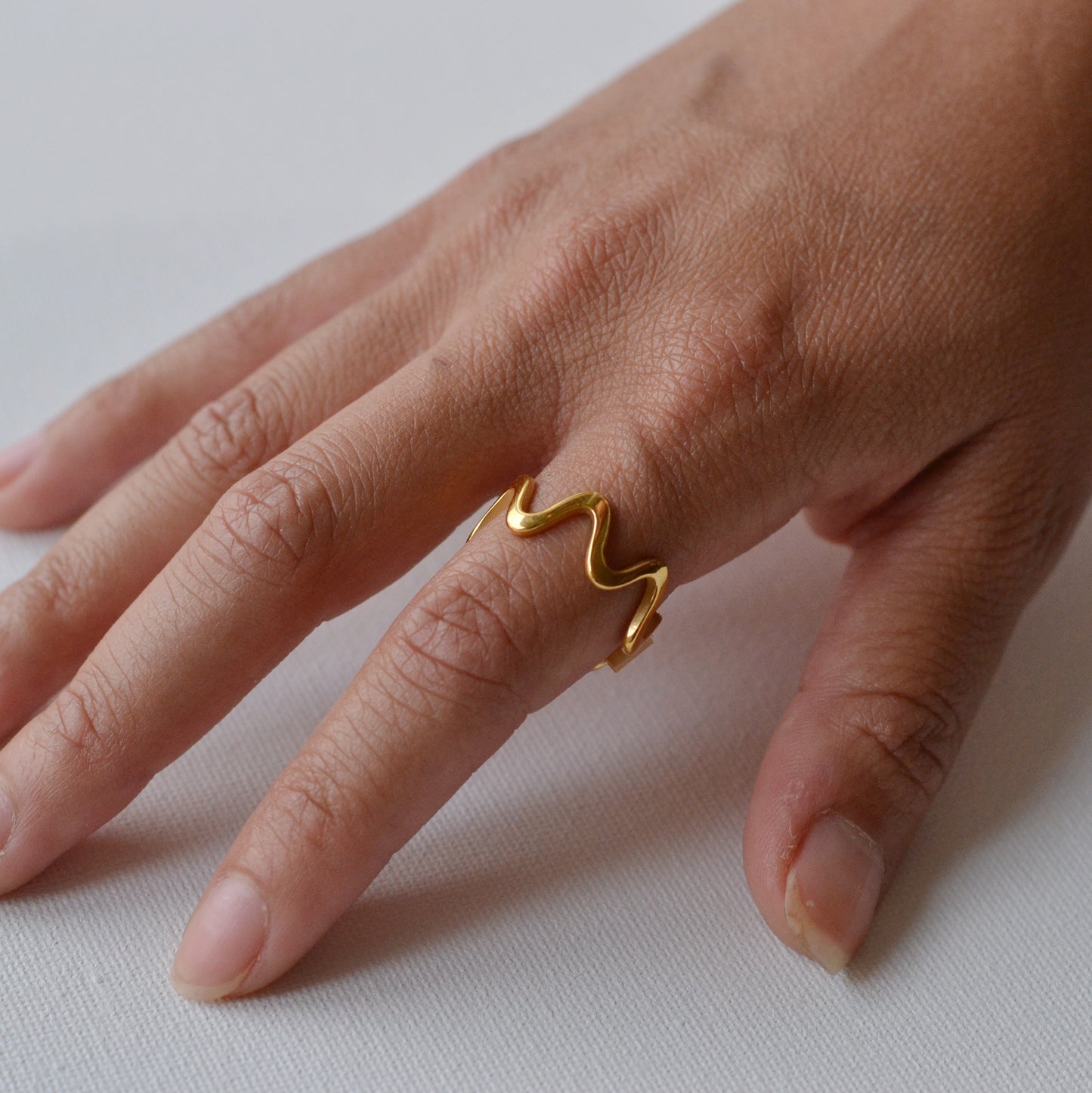 Bazou | The Wave Ring, stainless steel