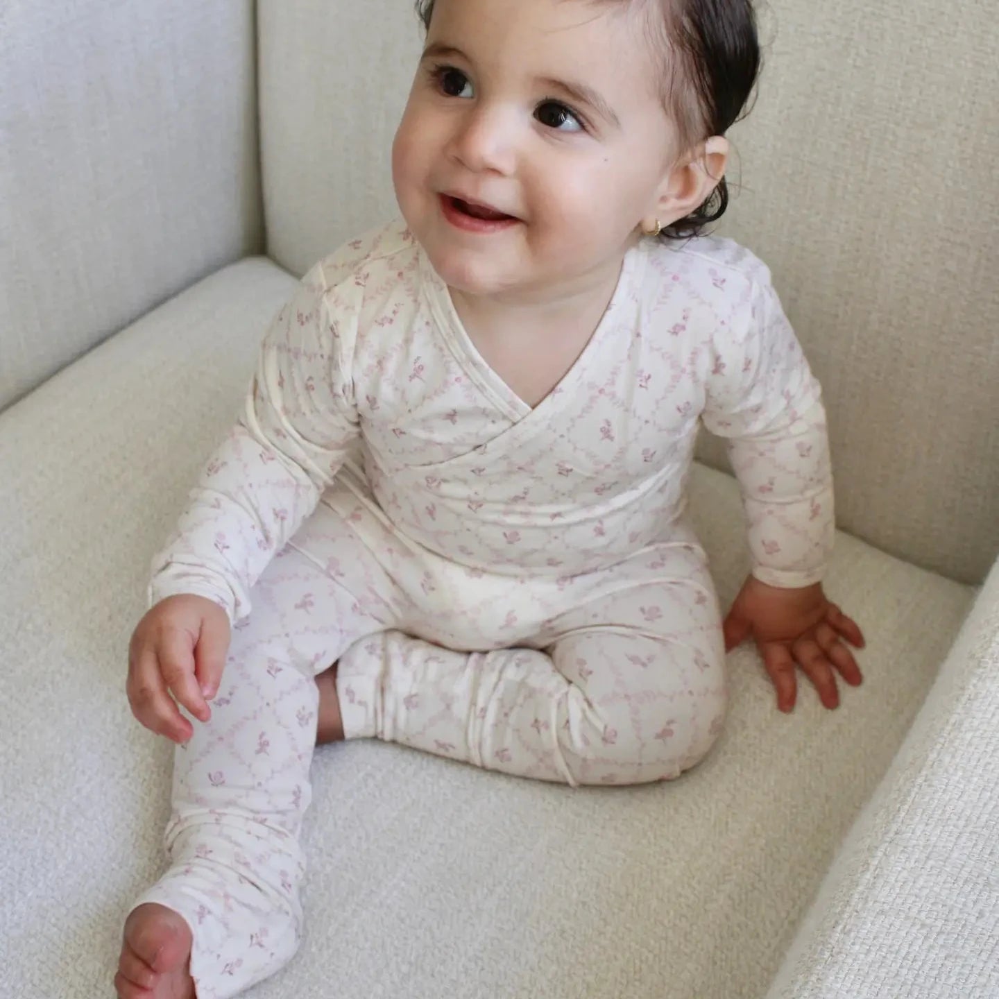 Little Threads | Mauve Lattice Bamboo Wrap Footie