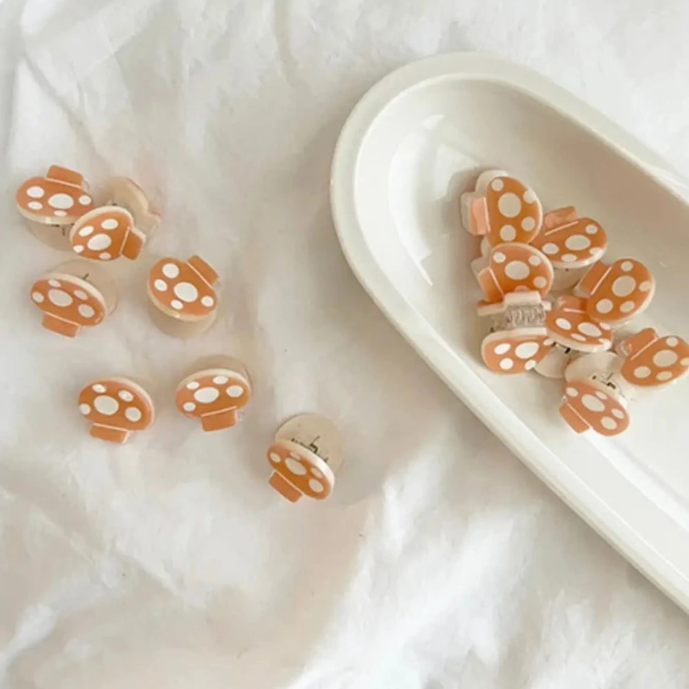Love Lina | Mini Mushroom Clip