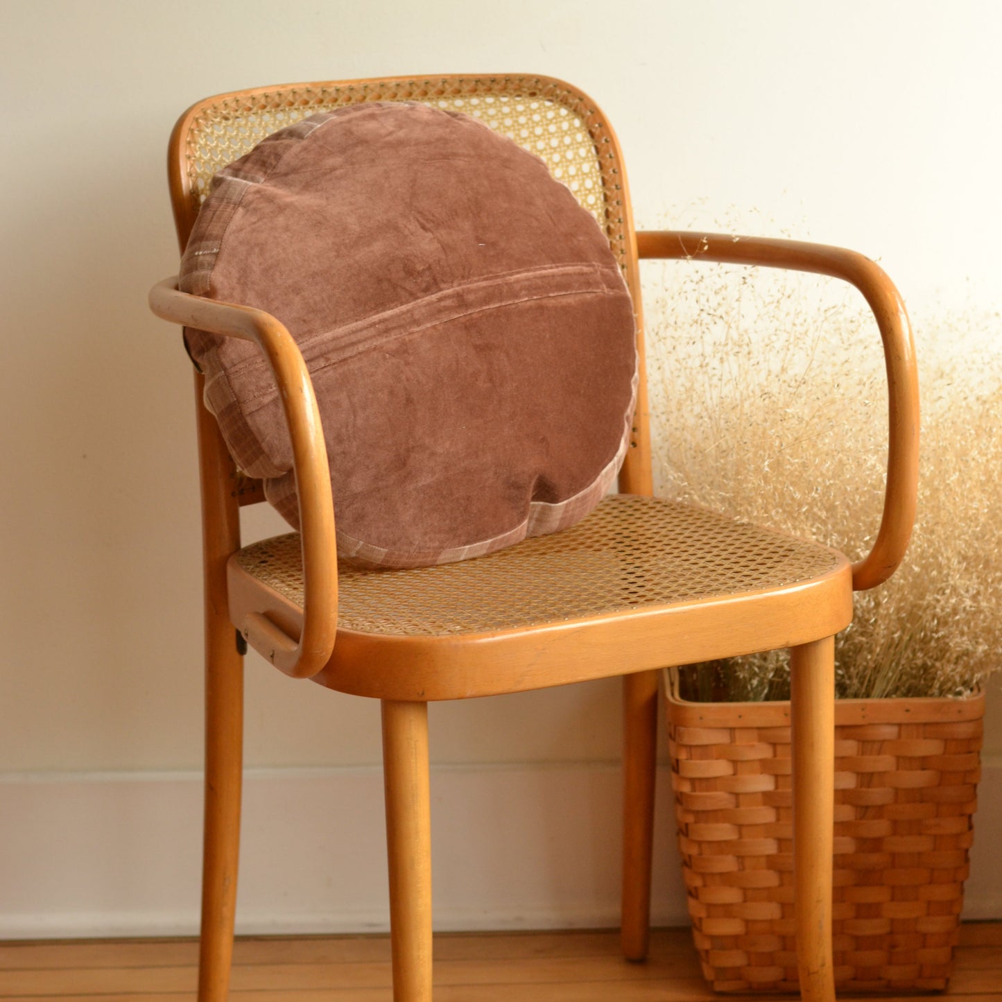 Kathy | Pheasant Round Pillow
