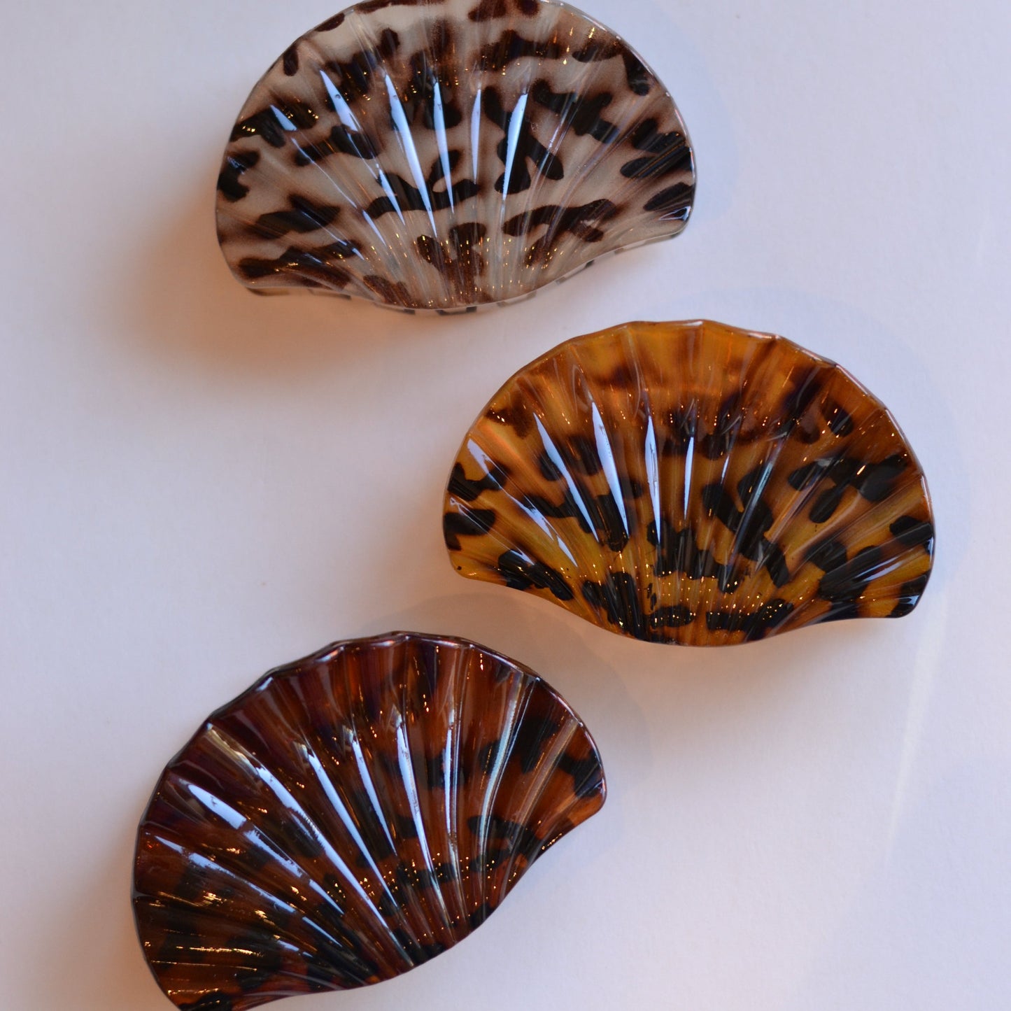Dune Clips | Seashell Dark Tortoise Hair Clip