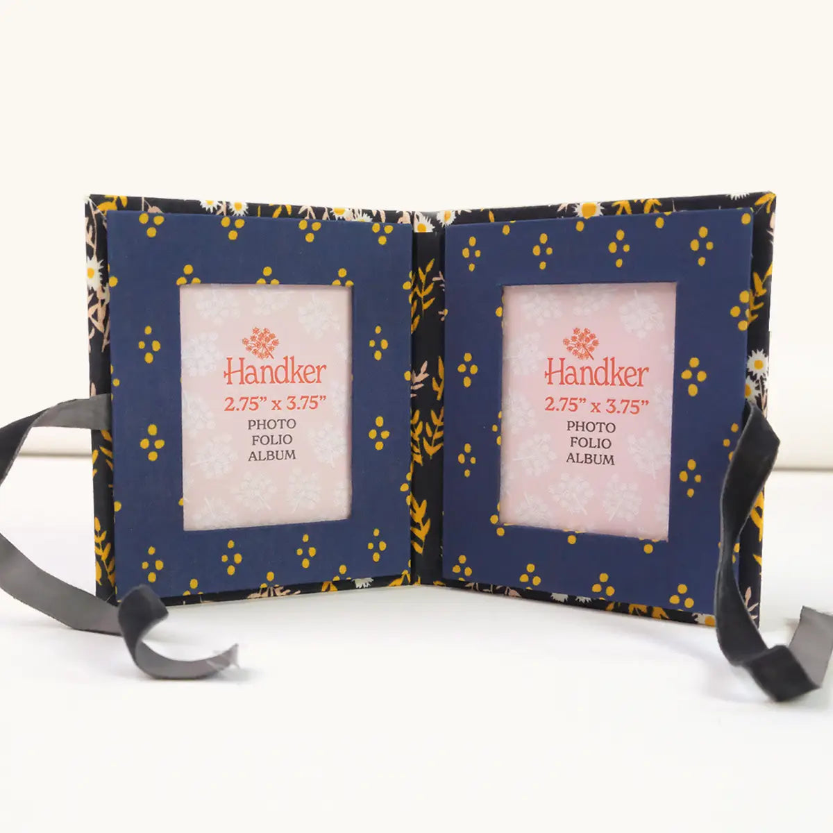 Handker | Tilly Fabric Frame Album