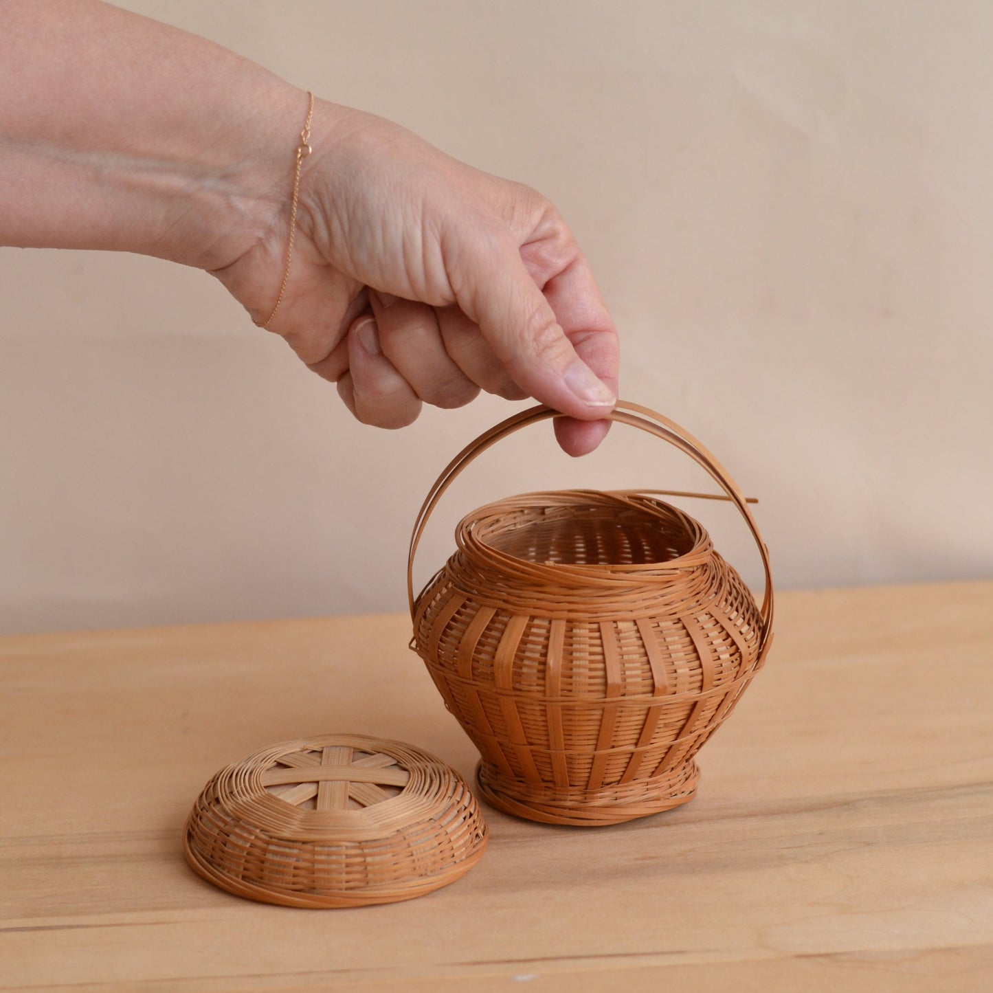 Tiny Lidded Basket with Handle