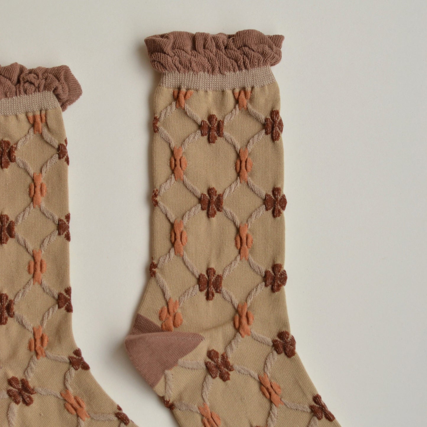 Fall Socks | Brown Trellis