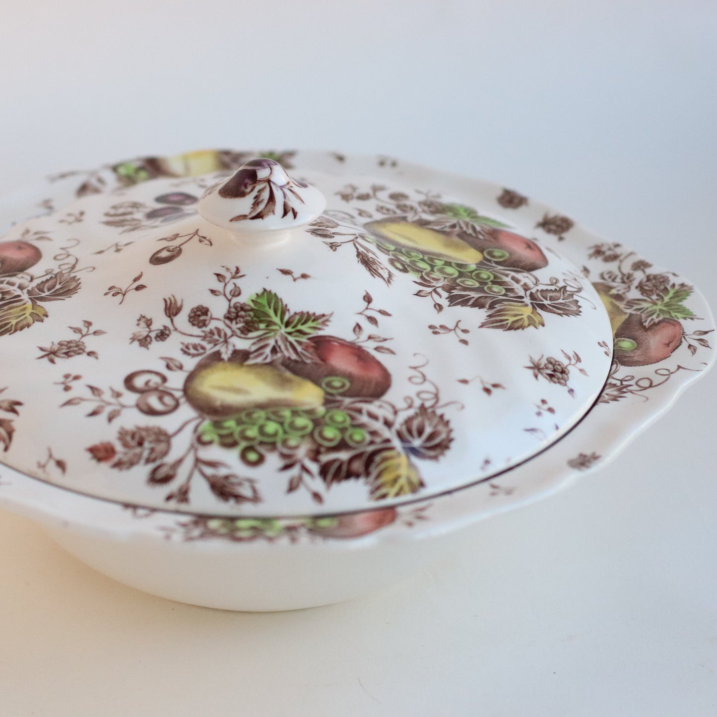 Winter Dish Set, Tureen