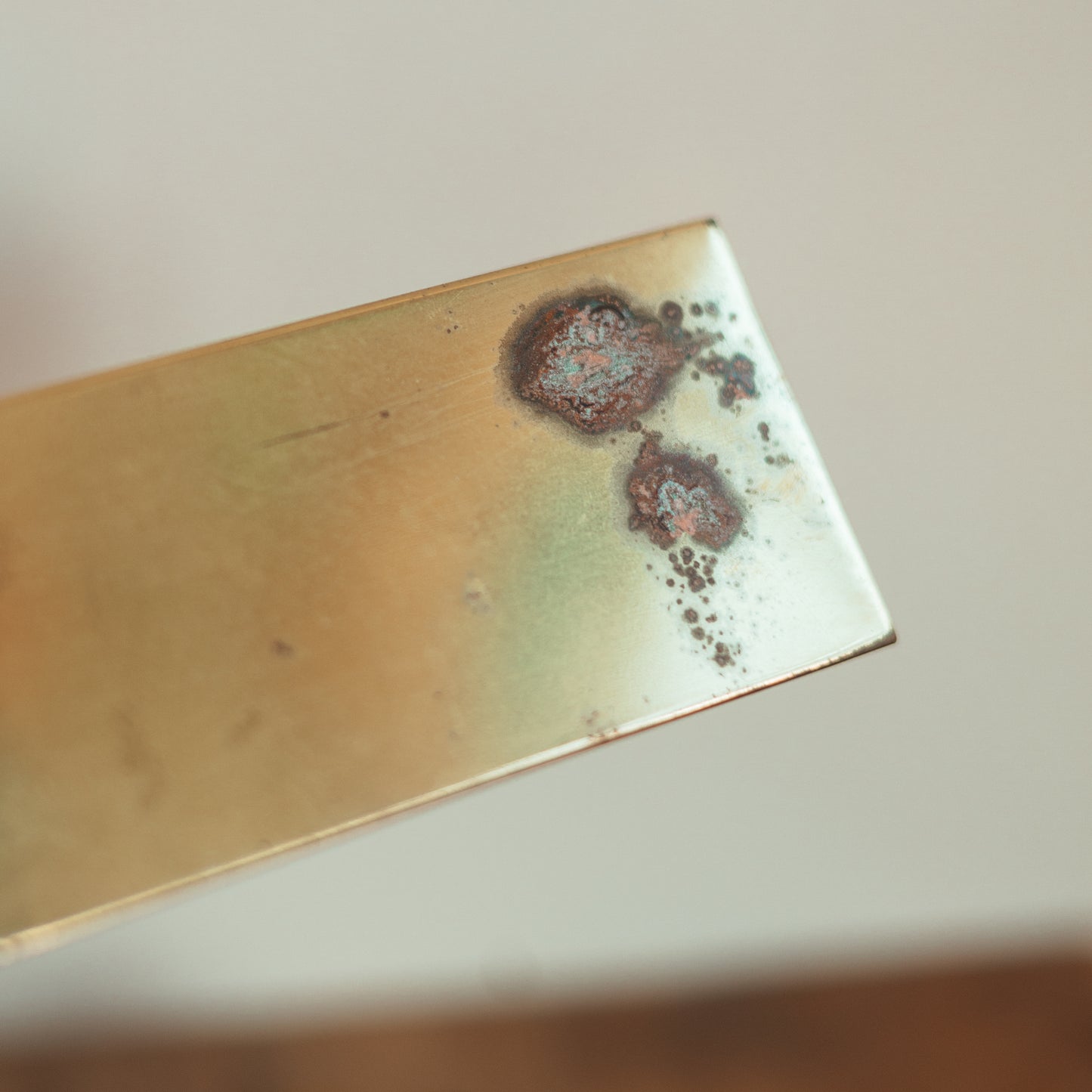 Small Desktop Brass Lap