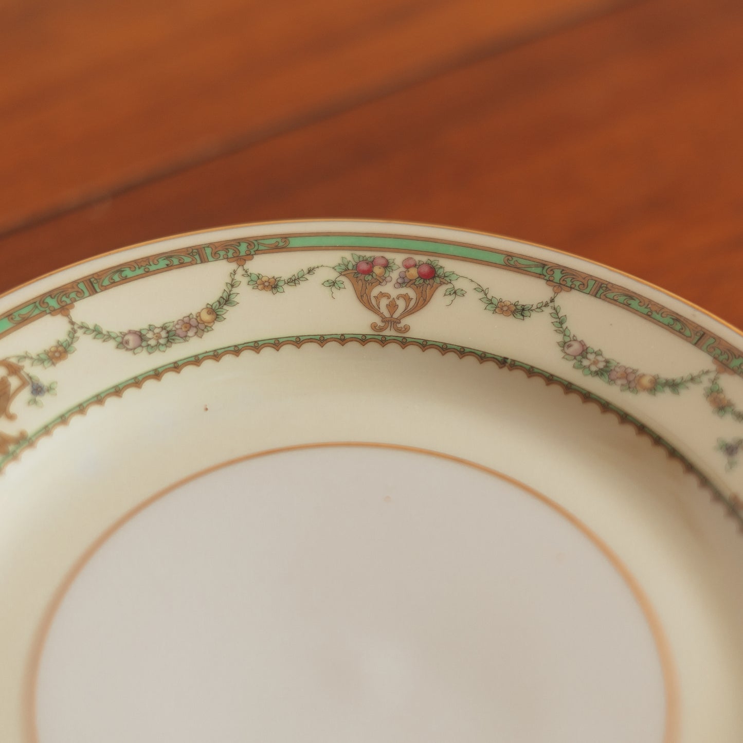 Bavaria Tirschenreuth “The Newton” Dessert Plates, Set of 4