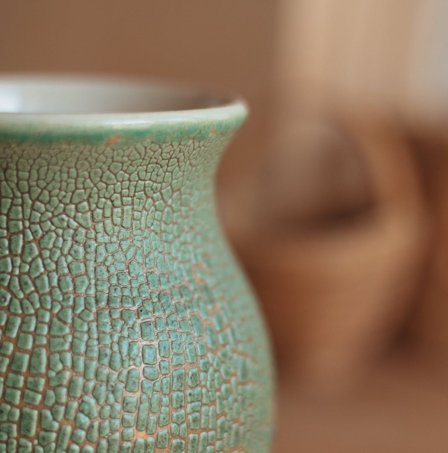 Handmade Crocodile Skin-Style Green Vase