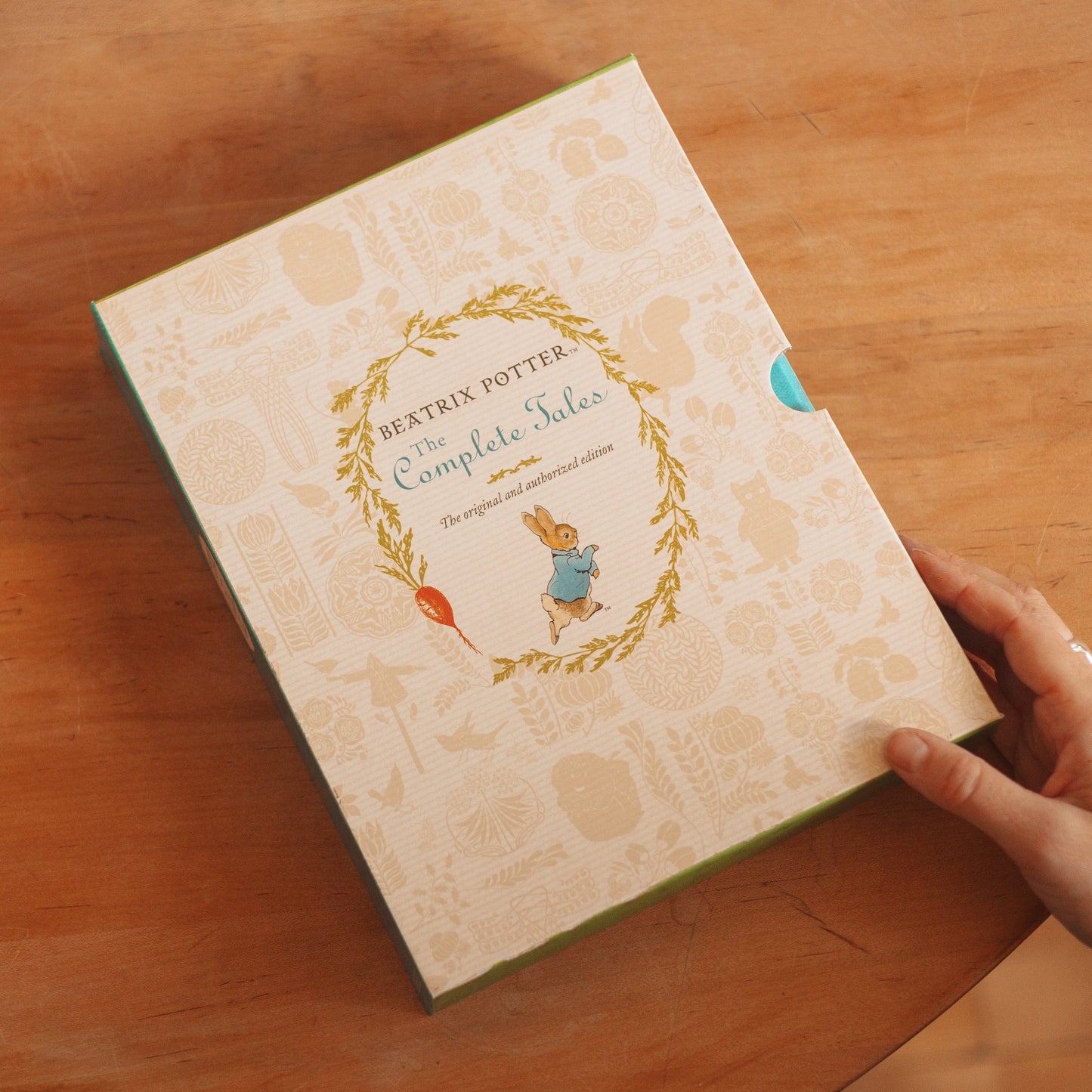 Beatrix Pottery, The Complete Tales Book
