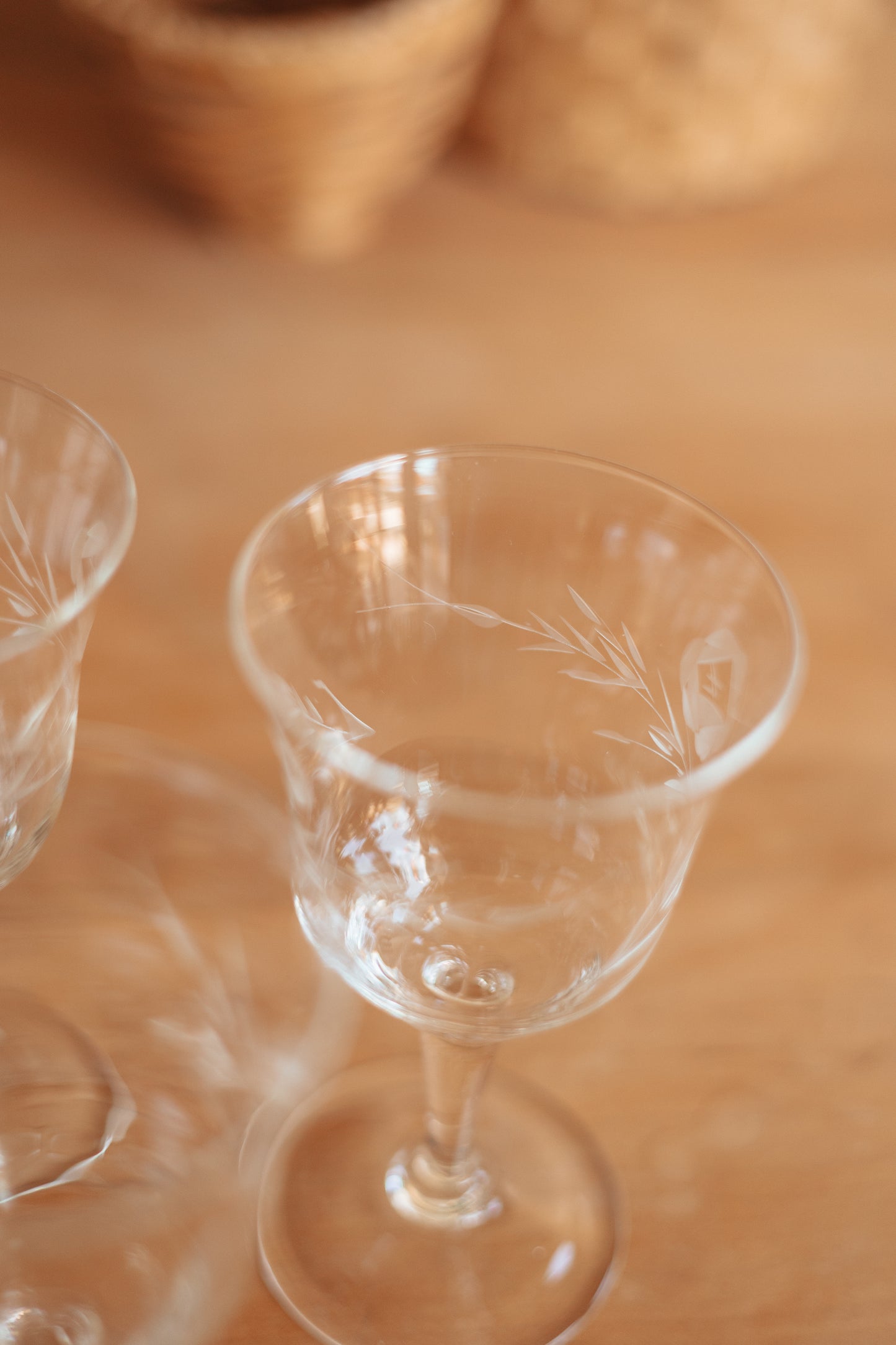 Stemmed Red Wine Glasses with Etching Detail, Set of 3