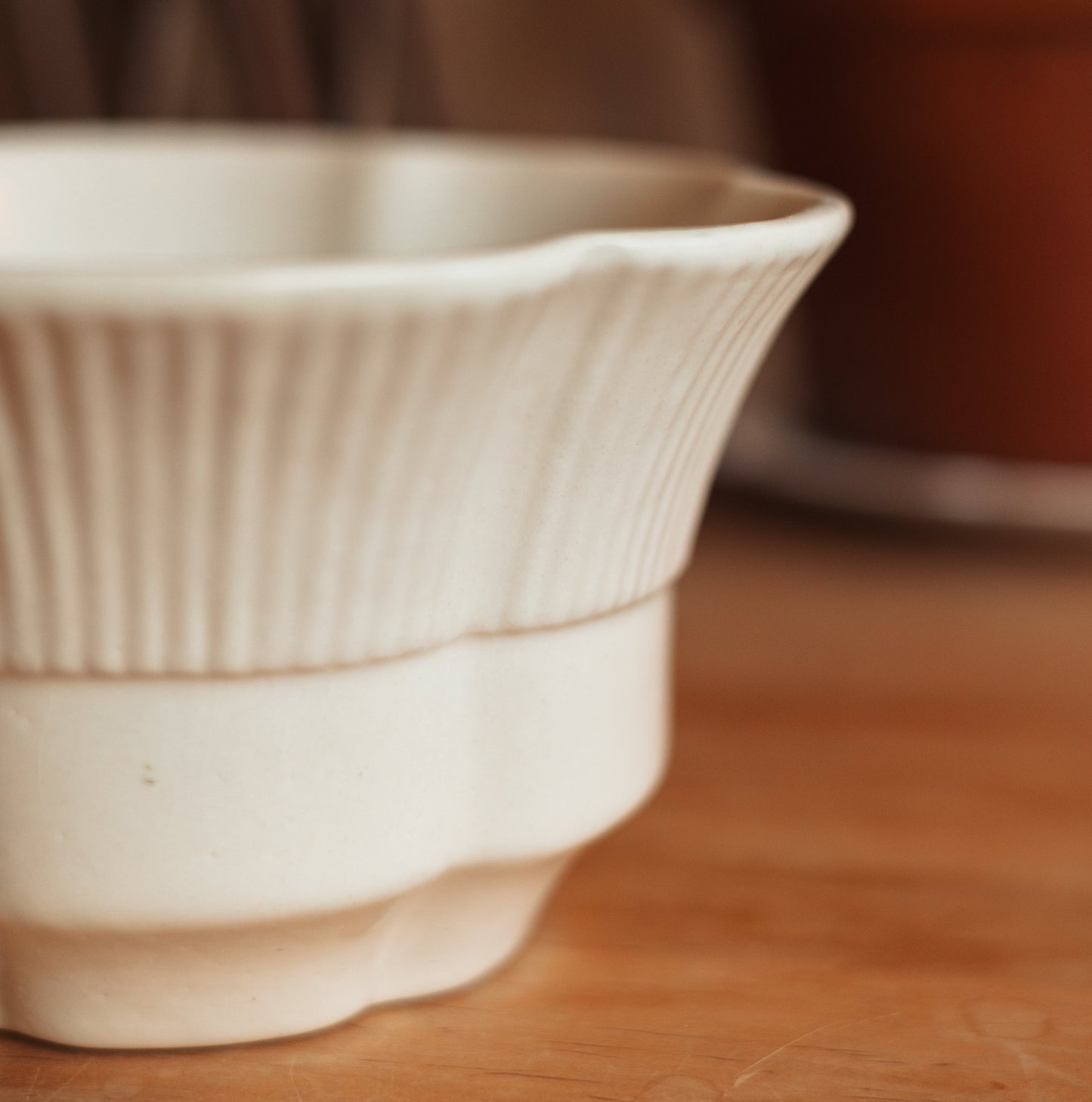 Haeger Scalloped Planter
