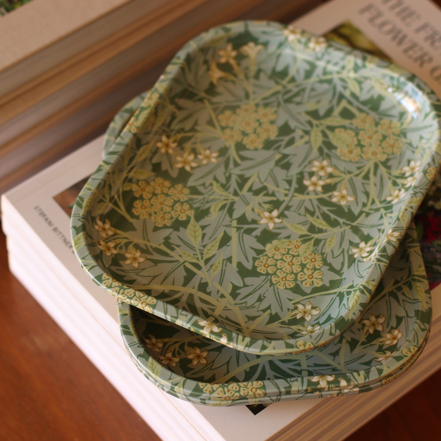 Curious Prints | William Morris 'Jasmine' Metal Tray, Small