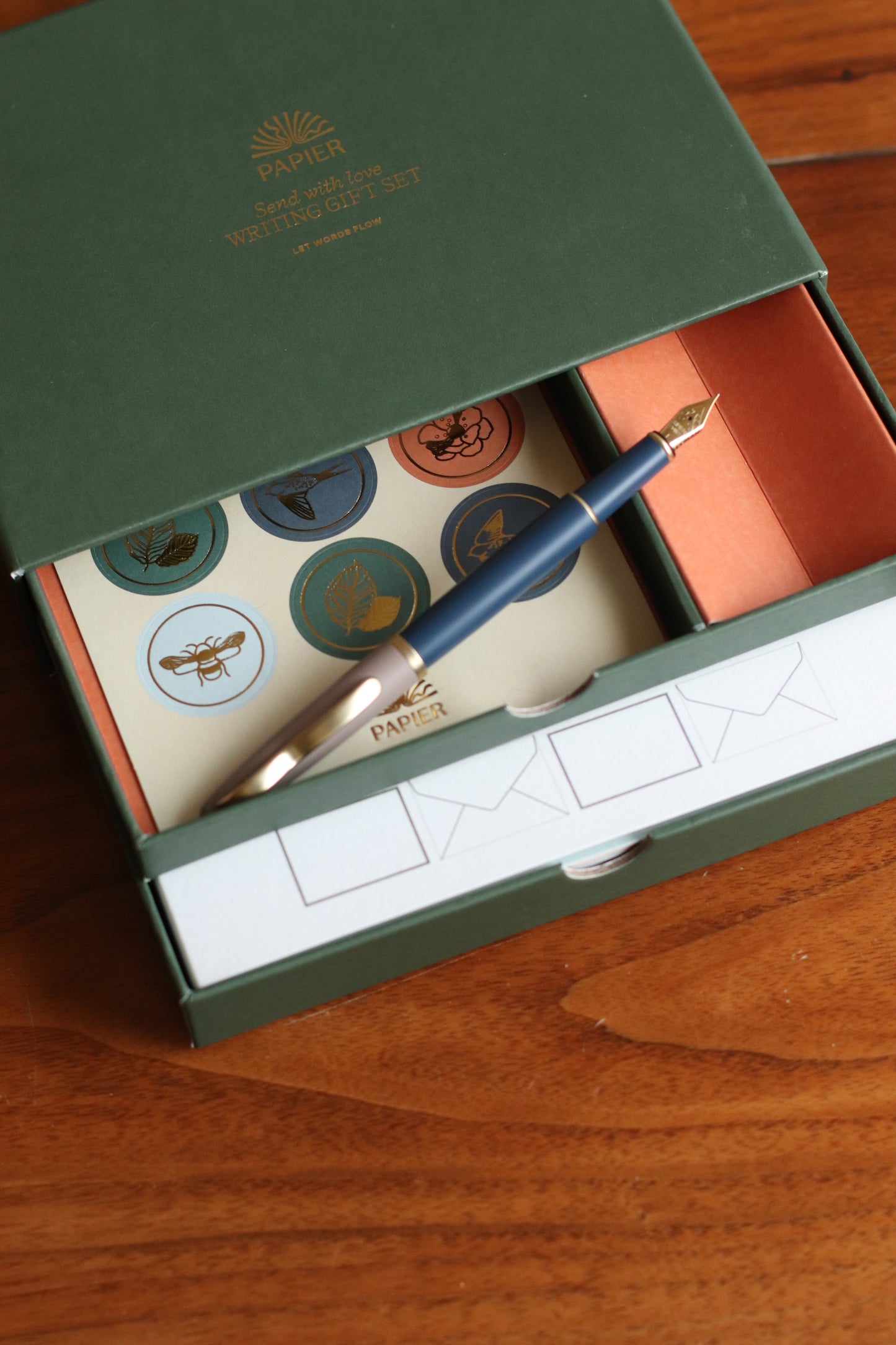 Papier | Writing Gift Set