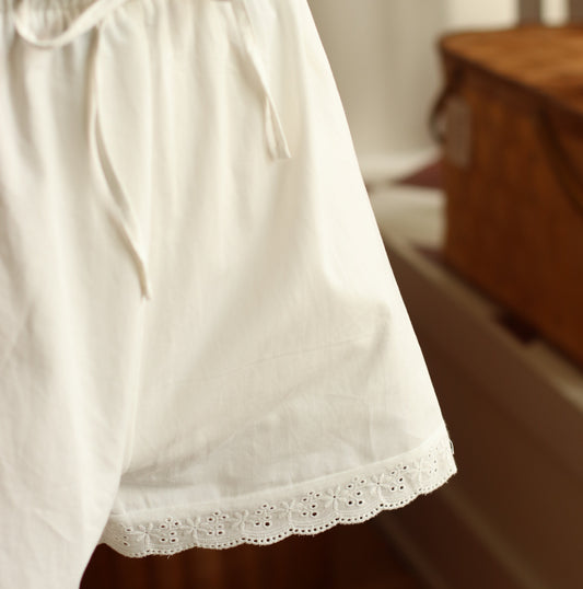 Wishlist | Lace Trim Drawstring Shorts