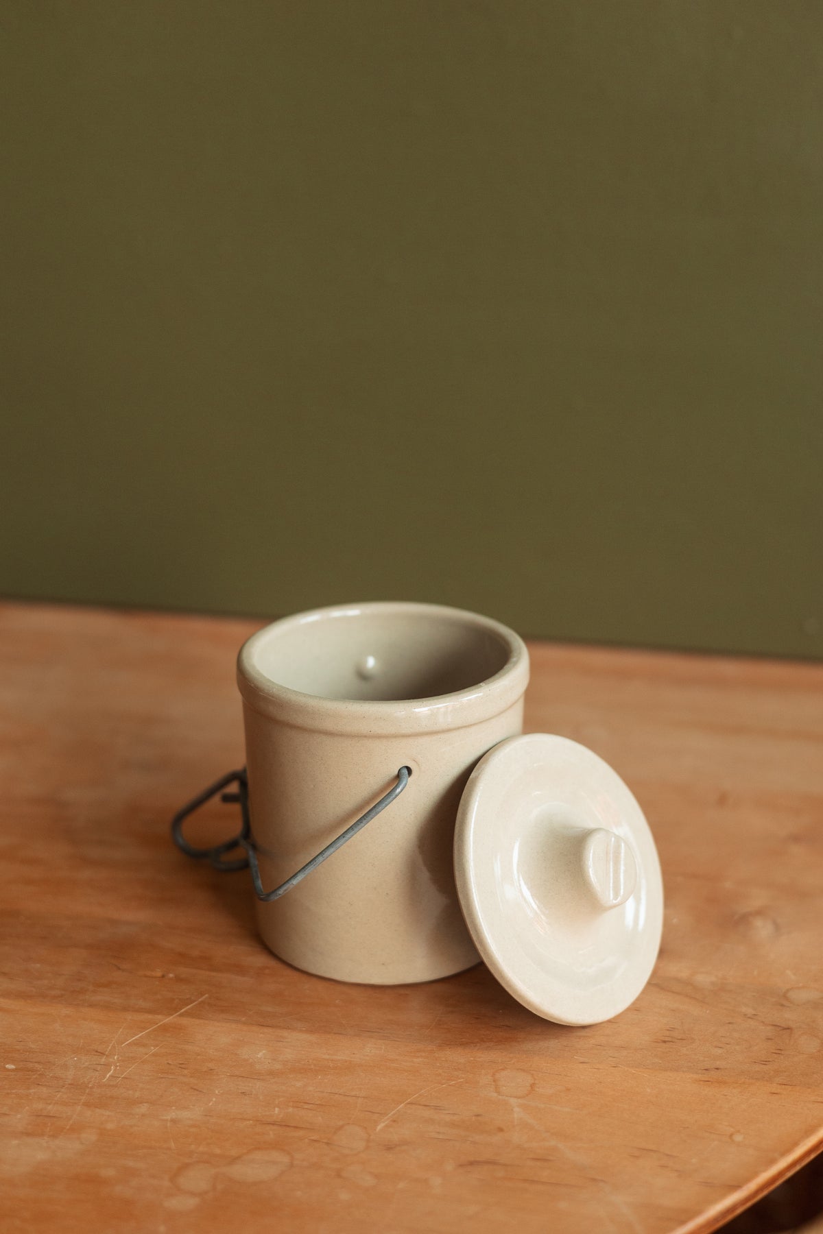 Stoneware Cheese Crock with Matching Lid
