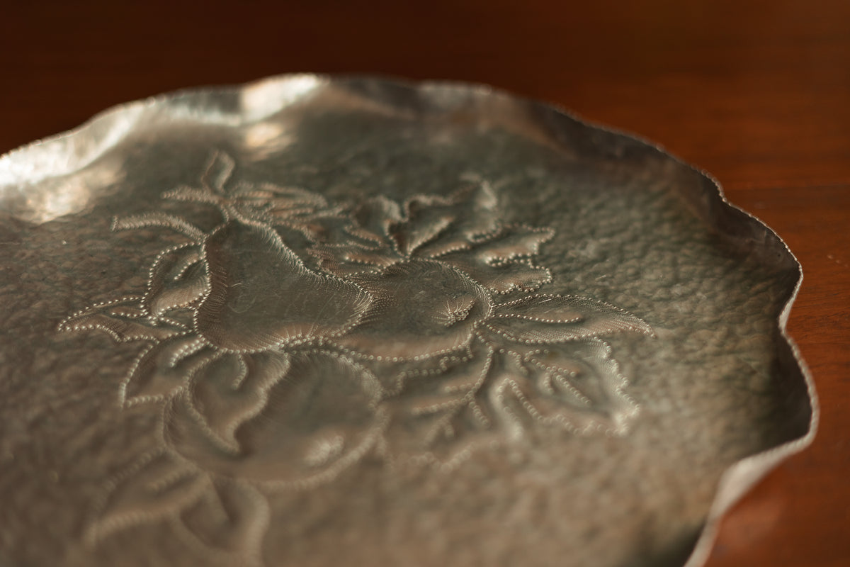 Fruit Embossed Aluminum Floral Tray with Ruffled Rim