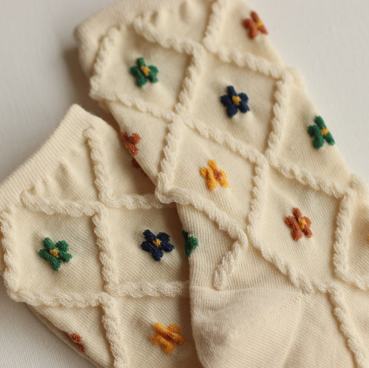 Tiepology | Ann Cottage Floral Socks