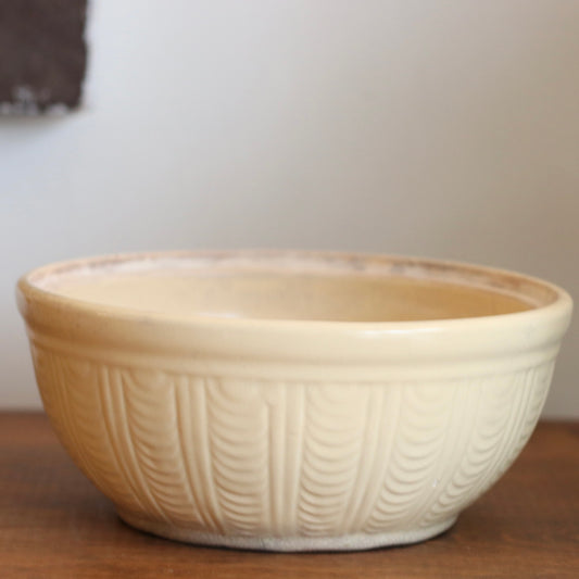 Butter Yellow Vintage Mixing Bowl