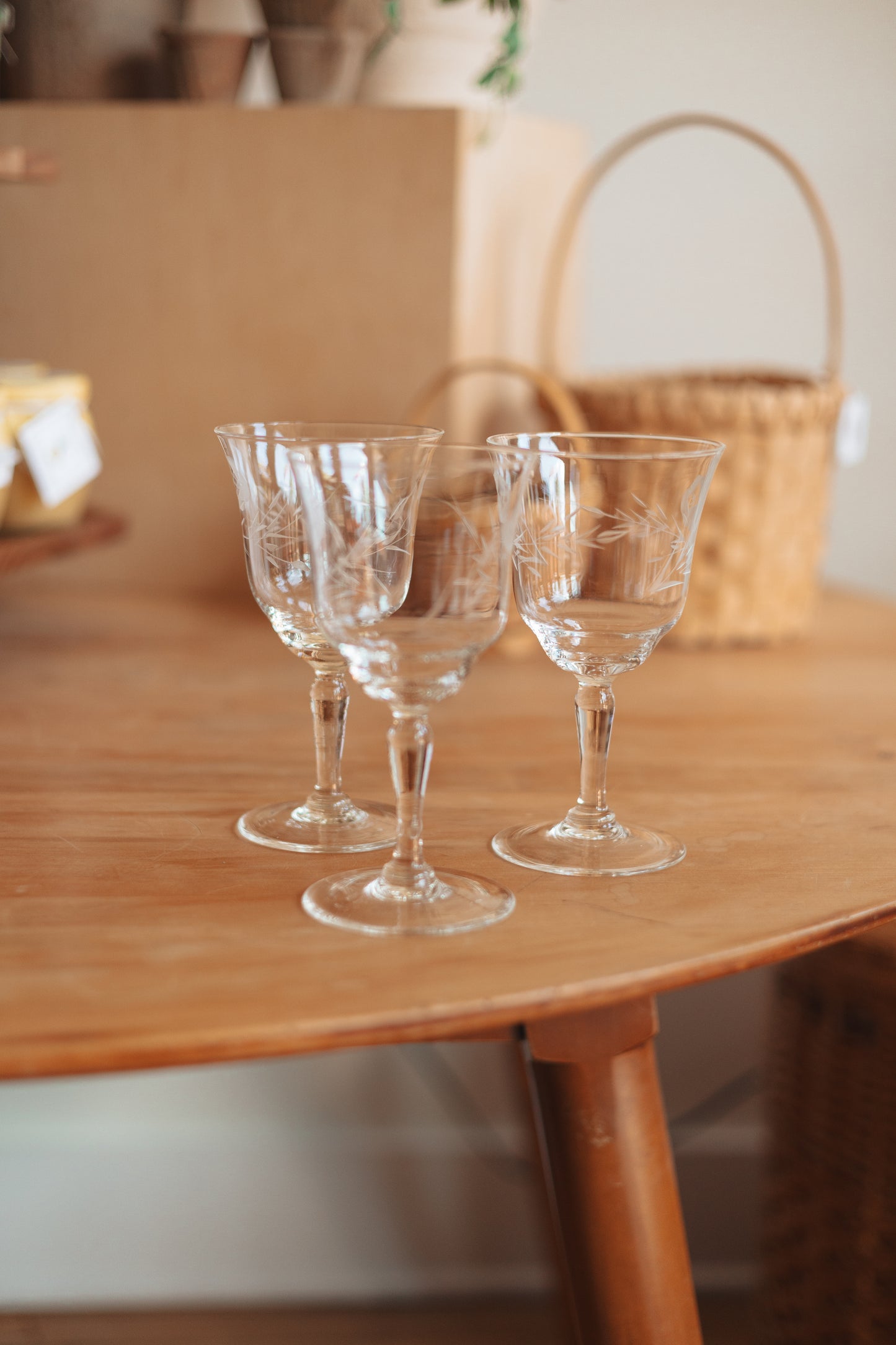 Stemmed Red Wine Glasses with Etching Detail, Set of 3