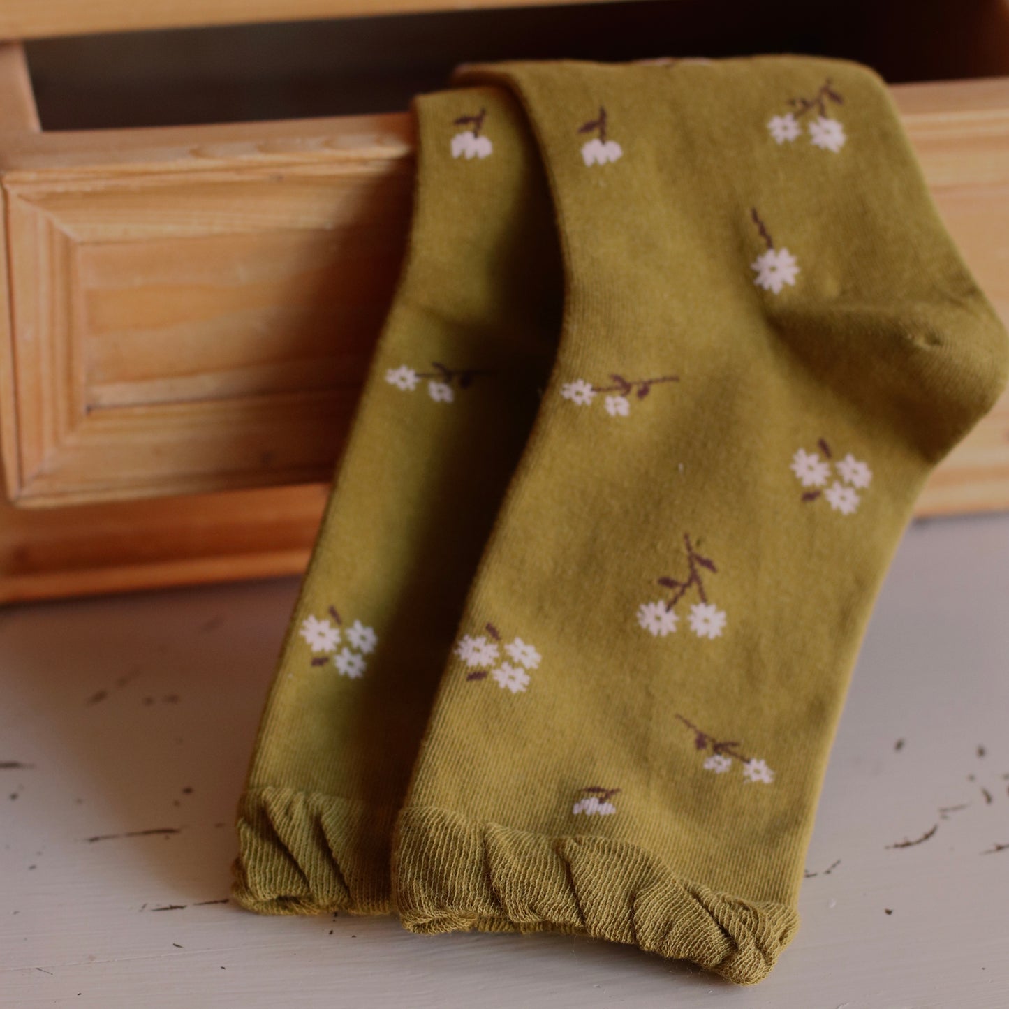 Dune Socks | Ruffle Top Flower Stem Socks, Olive