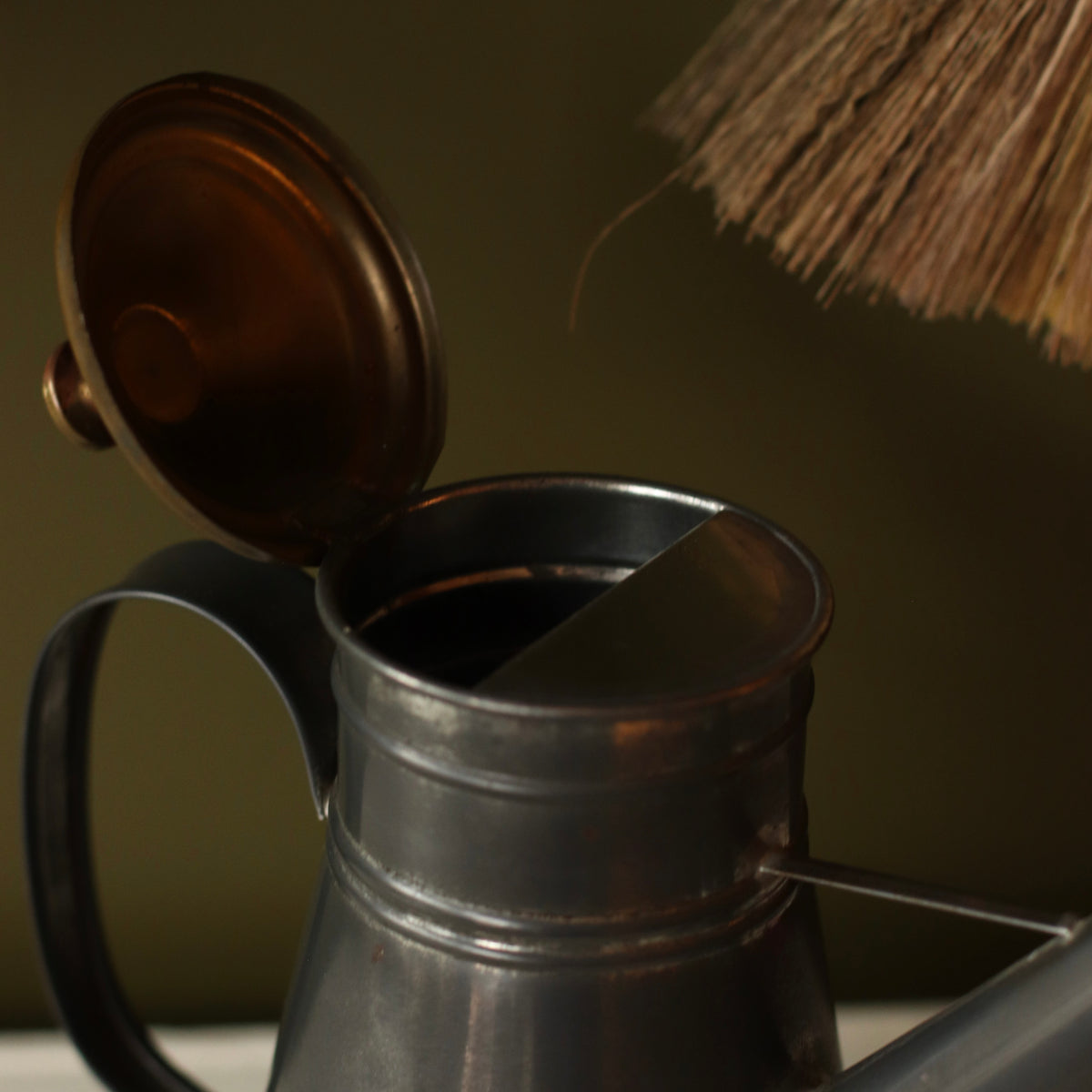 Italian Culinary Oil Dispensing Can