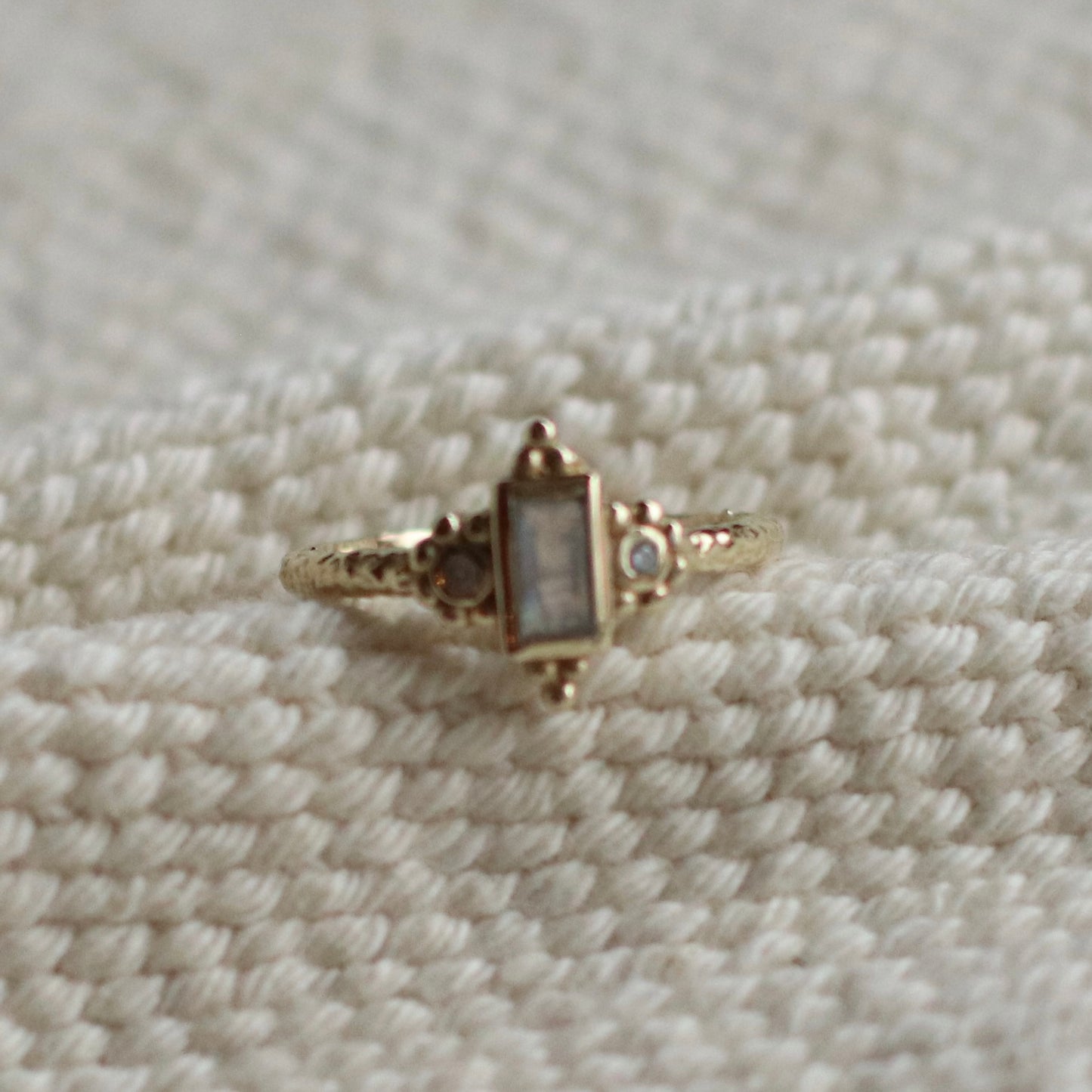 Baizaar | Royal Moonstone Ring, Brass