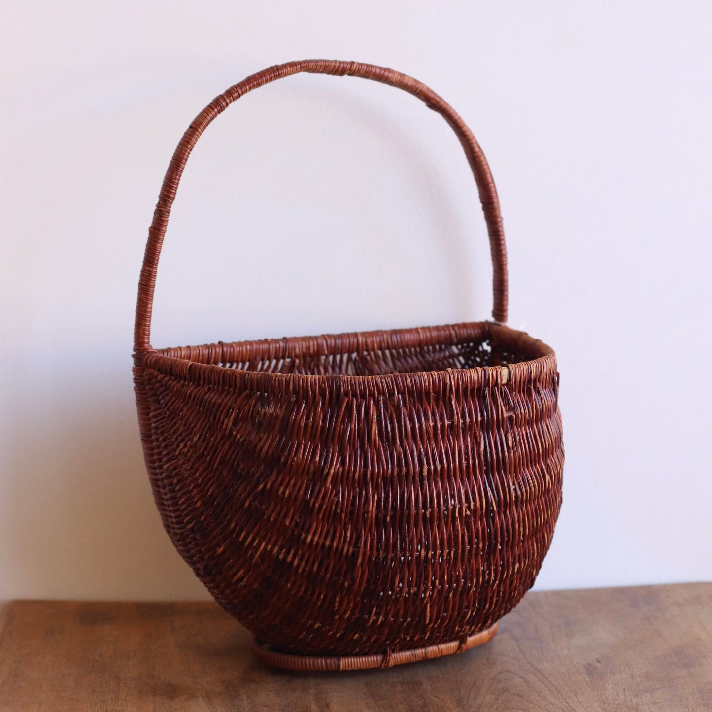Large Hanging Wall Basket, dark finish, flat bottom