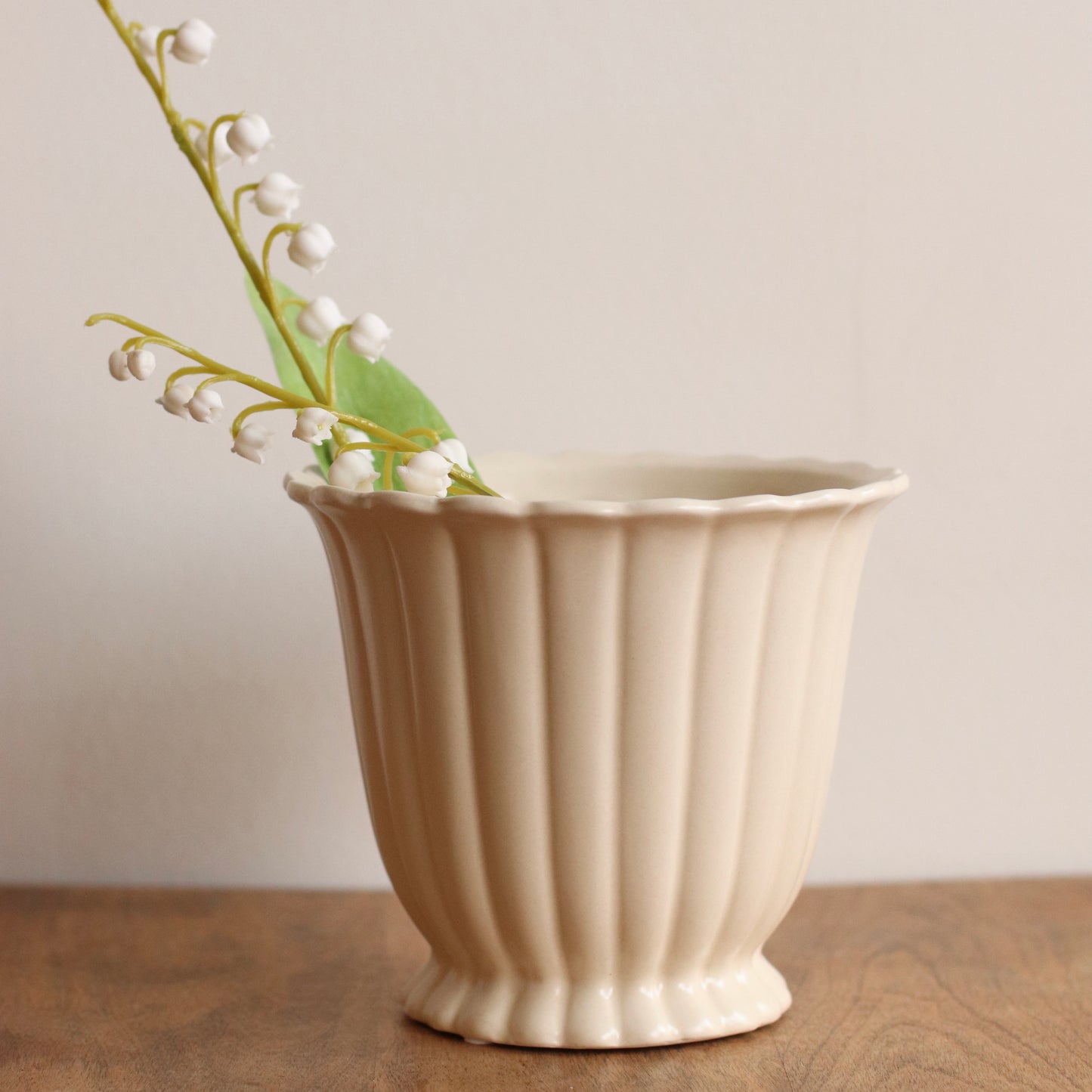 Cream Fluted Plant Pot, Large
